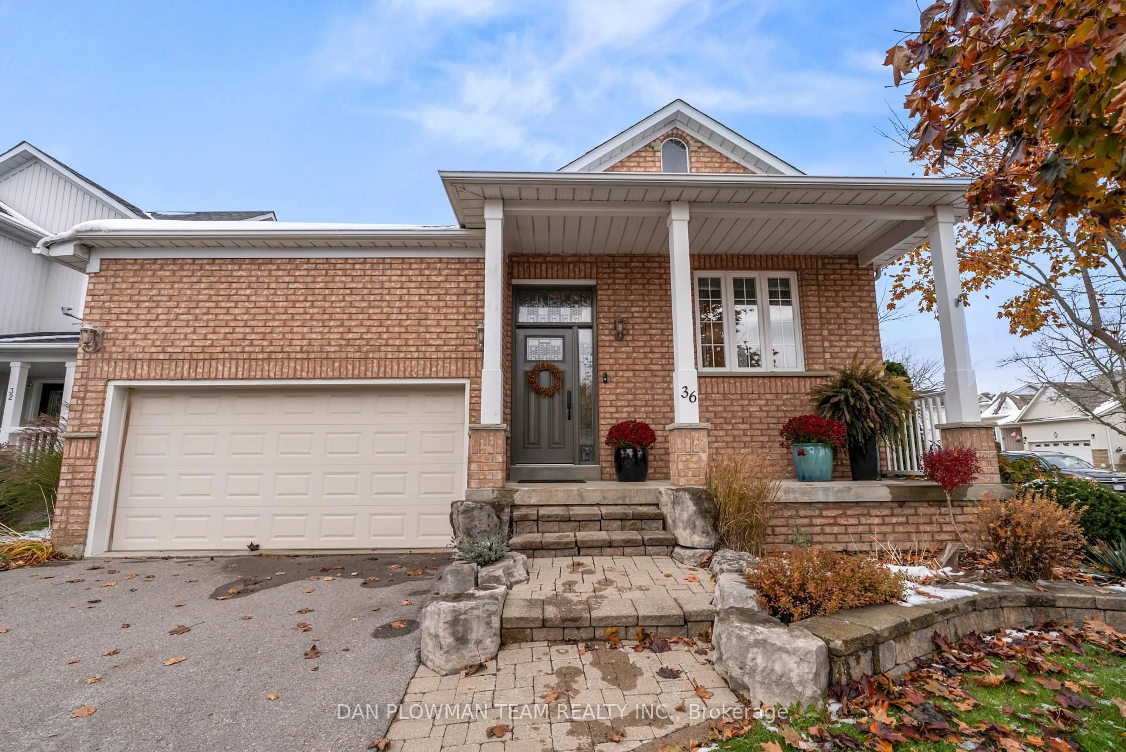 Home with brick exterior material, street for 36 Shipley Ave, Clarington Ontario L1B 1M6
