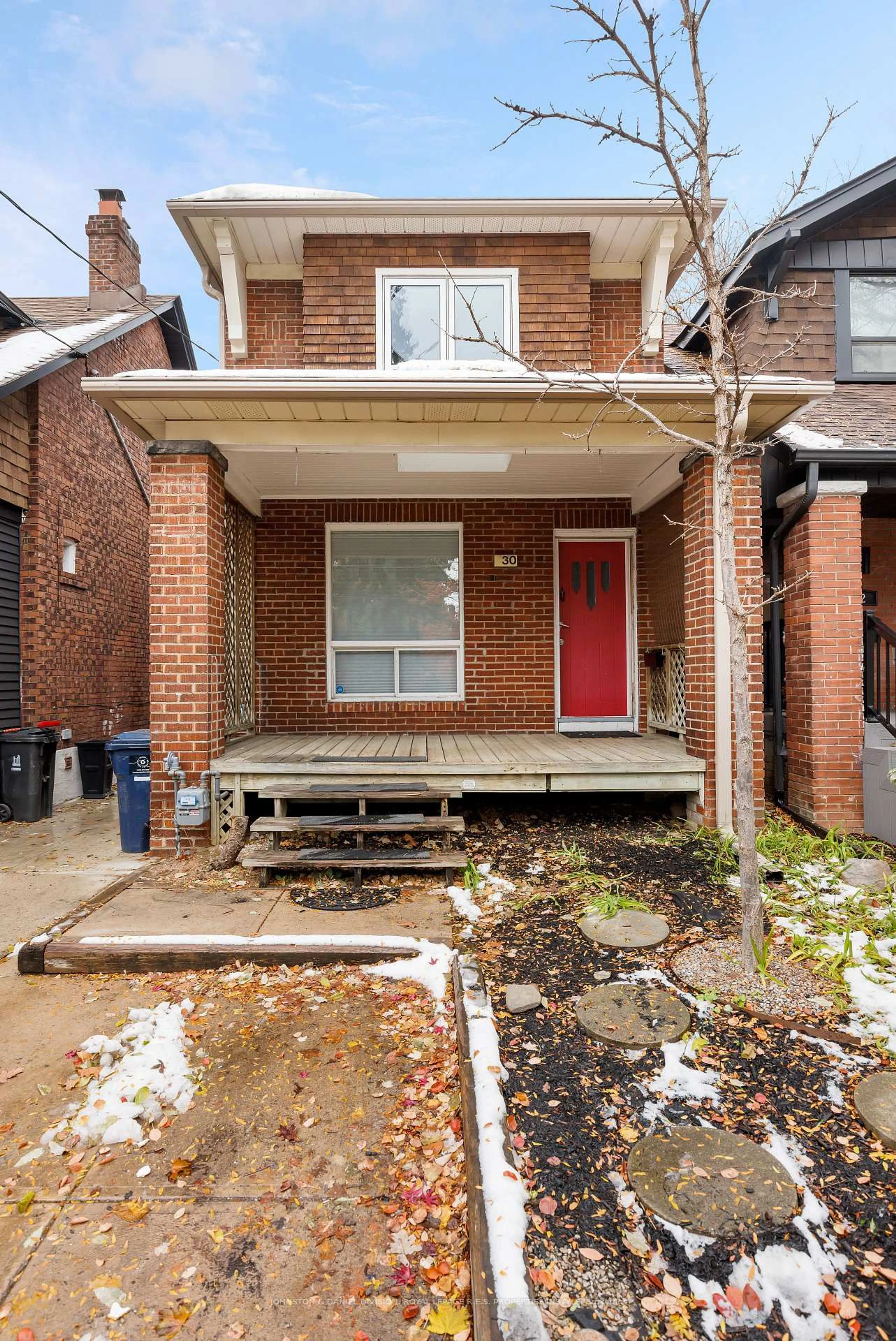 Home with brick exterior material, street for 30 Mortimer Ave, Toronto Ontario M4K 1Z8