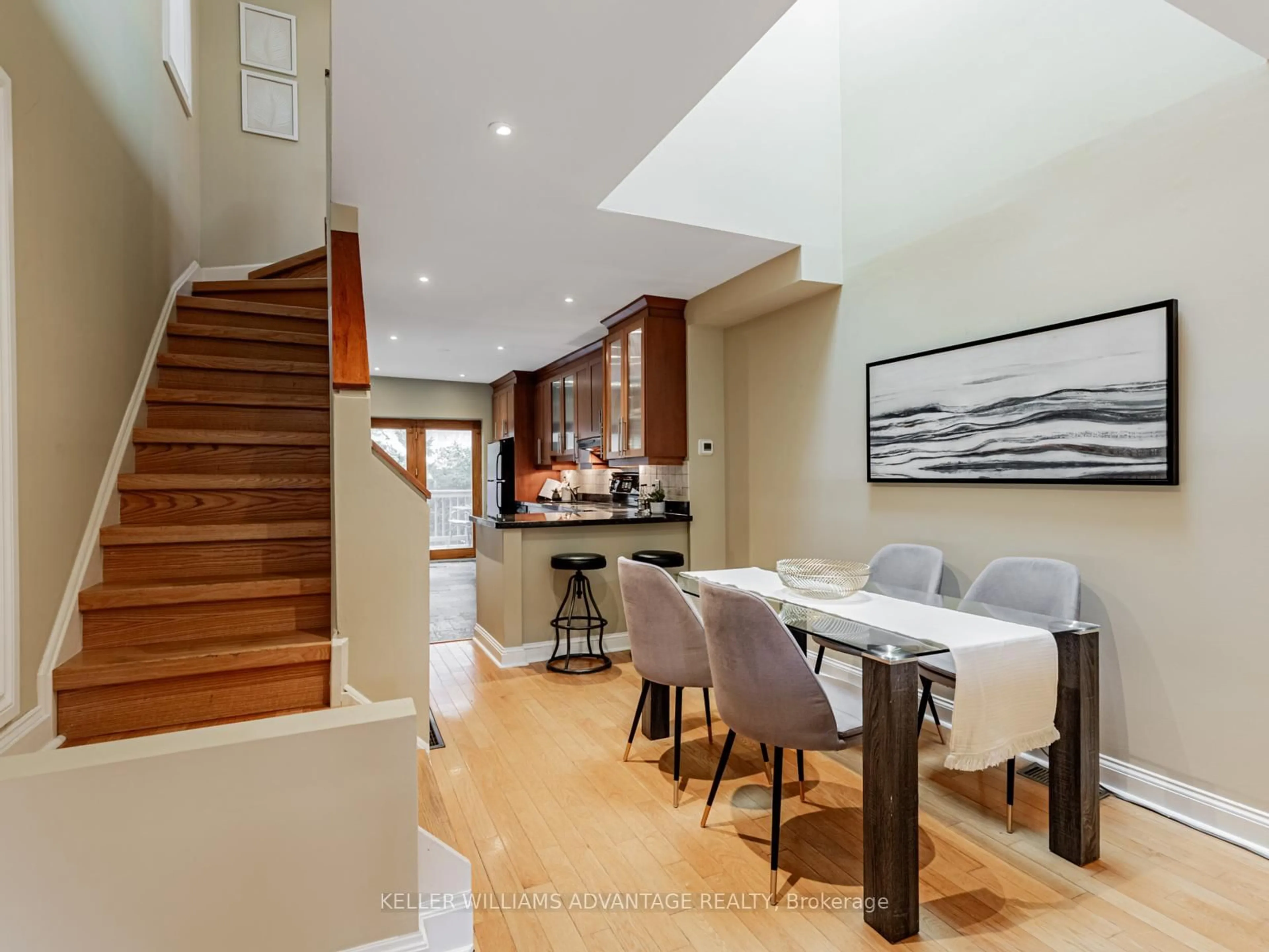 Unknown for 93 Gough Ave, Toronto Ontario M4K 3N9