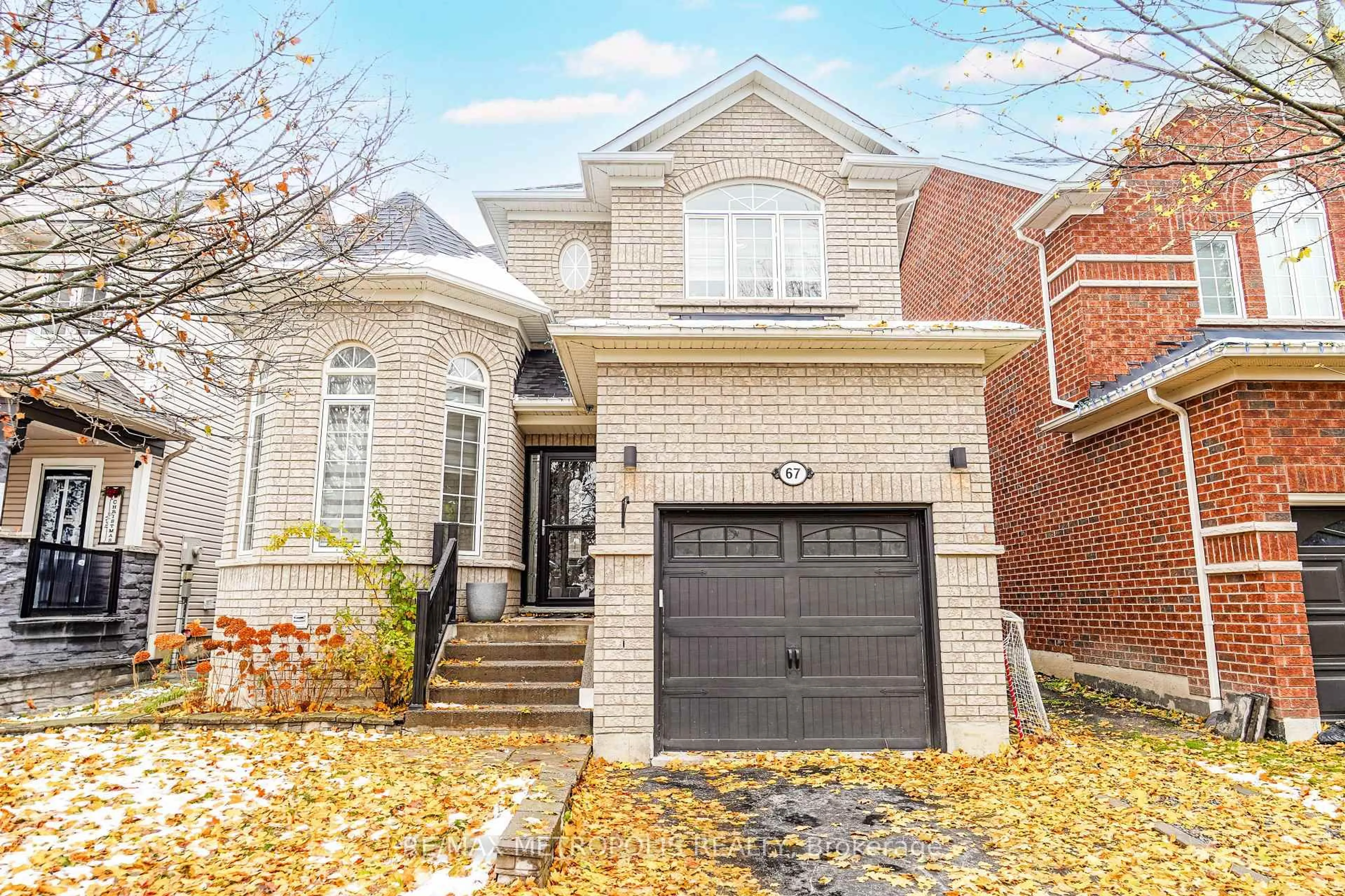 Home with brick exterior material, street for 67 Kenilworth Cres, Whitby Ontario L1M 2M7
