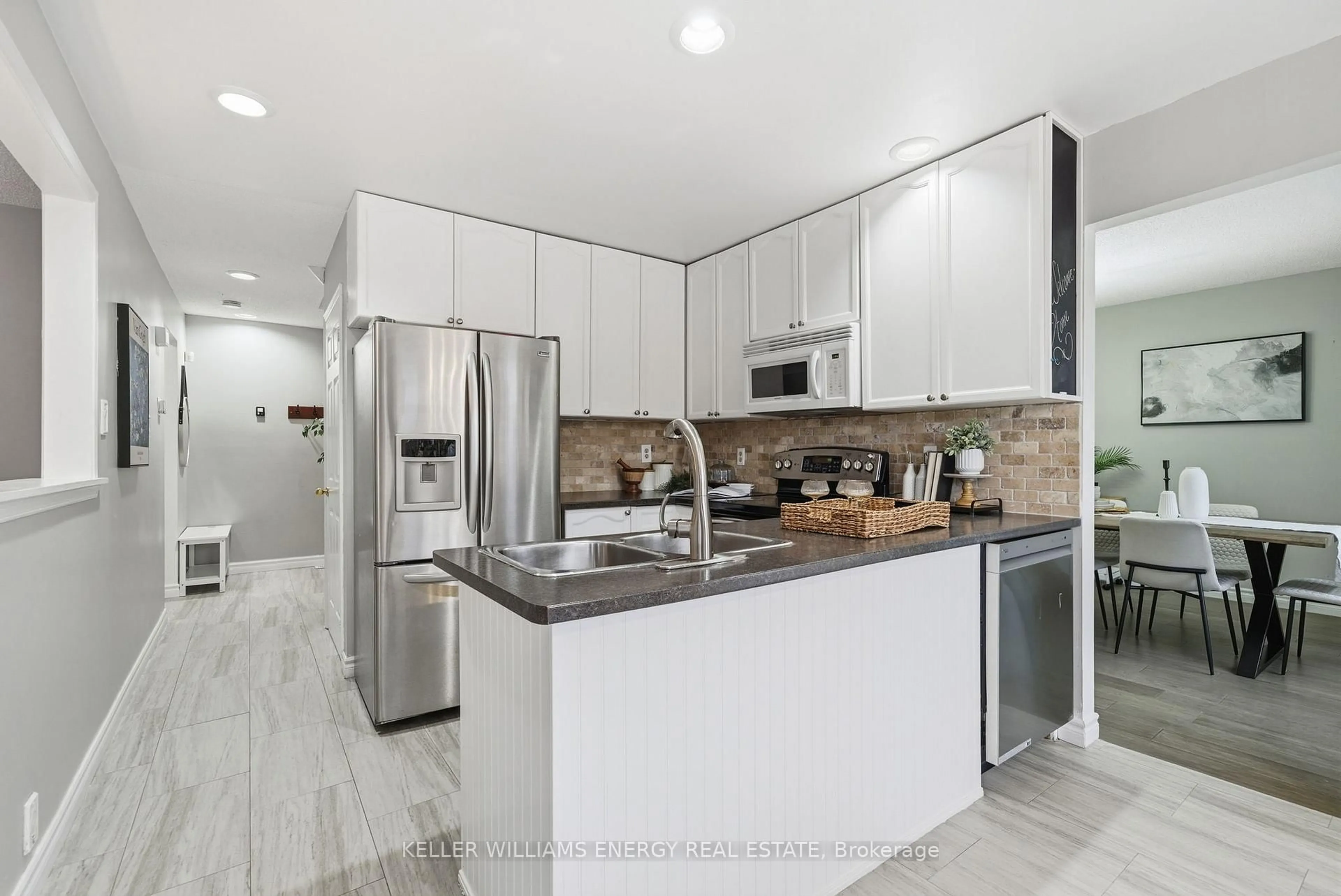 Contemporary kitchen, ceramic/tile floor for 14 Soper Creek Dr, Clarington Ontario L1C 4G1