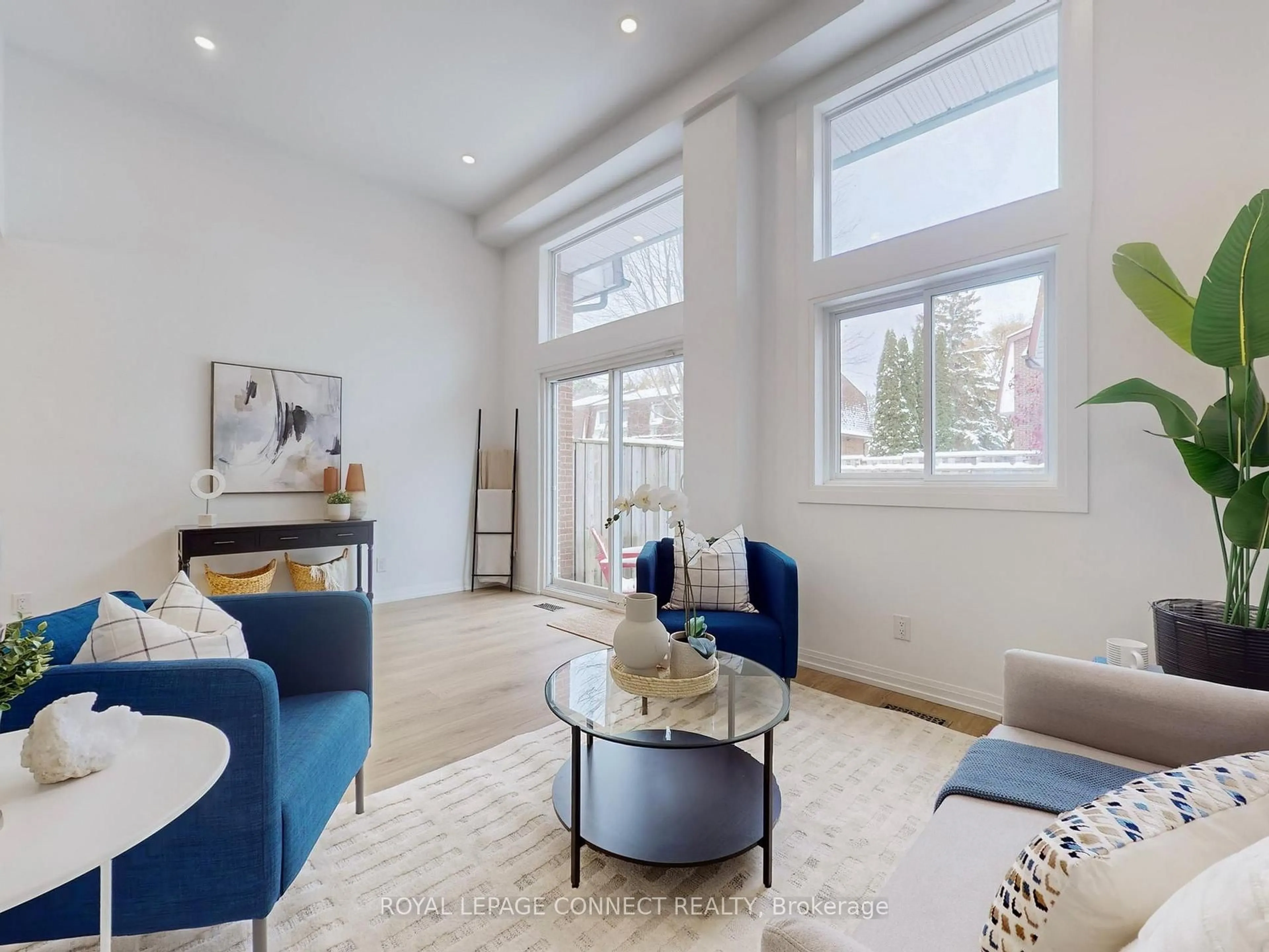 Living room with furniture, unknown for 4662 Kingston Rd #94, Toronto Ontario M1E 4Y7