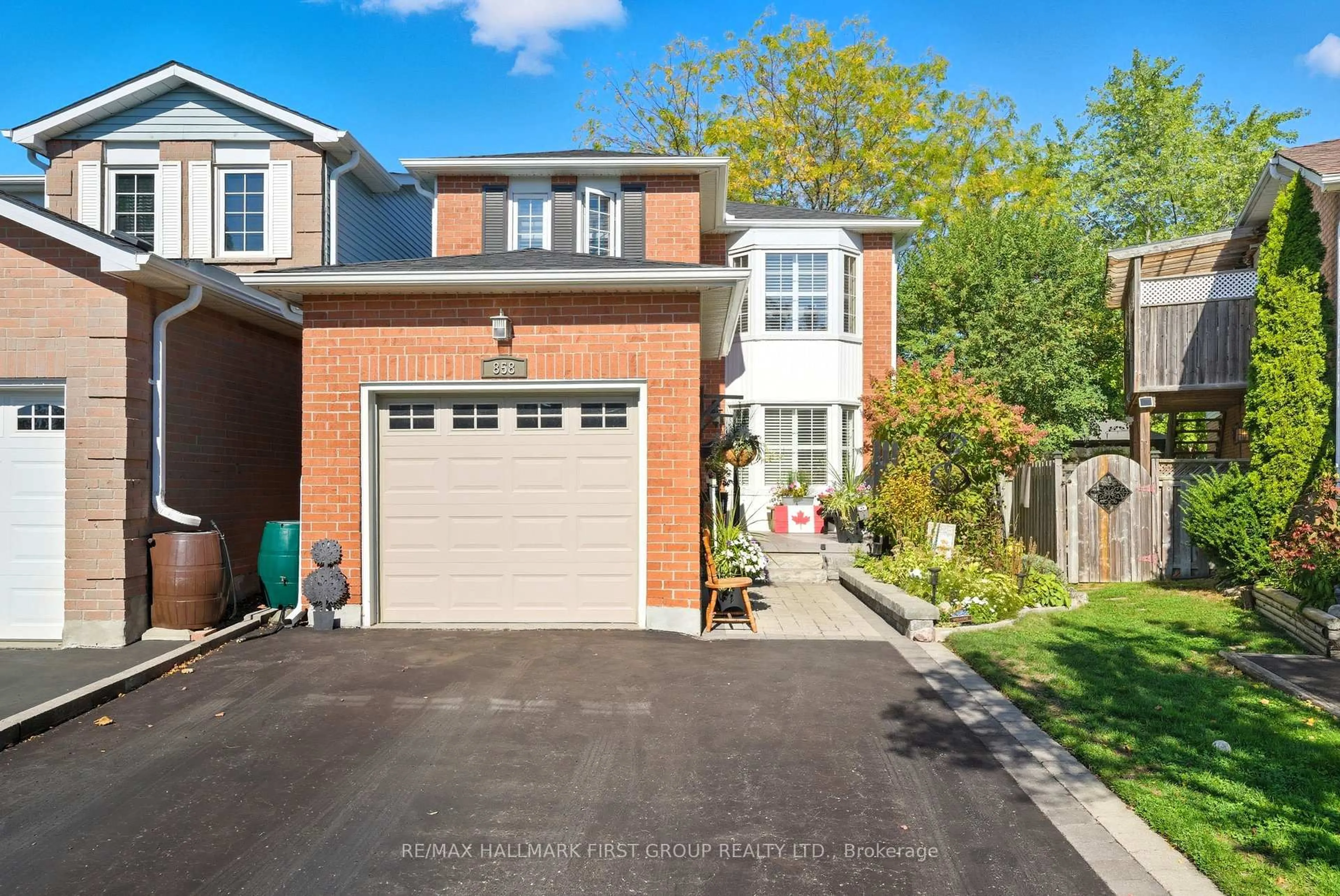 Home with brick exterior material, street for 858 Bennett Crt, Oshawa Ontario L1K 1V2
