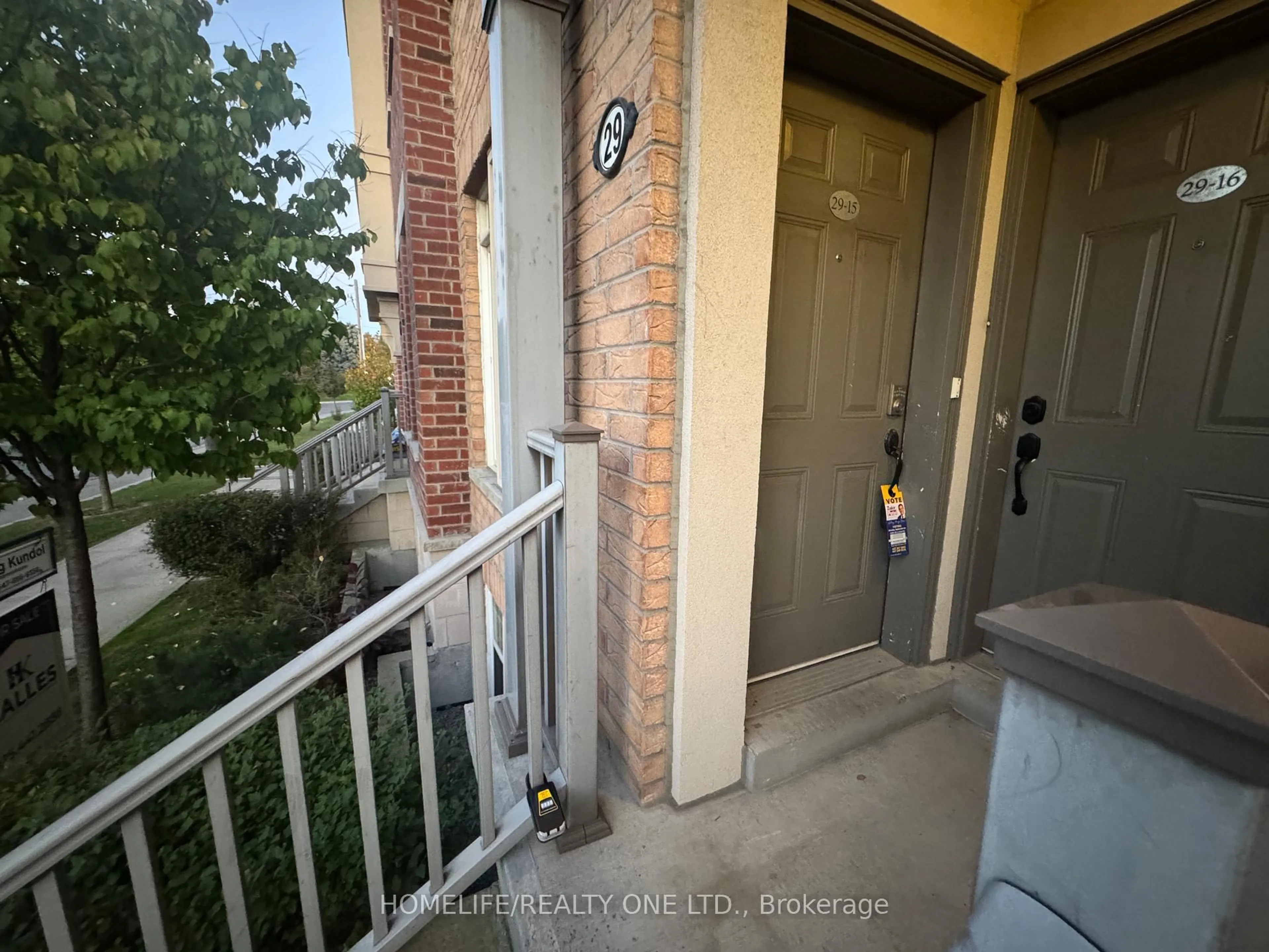 Unknown for 29 Island Rd #15, Toronto Ontario M1C 2P5