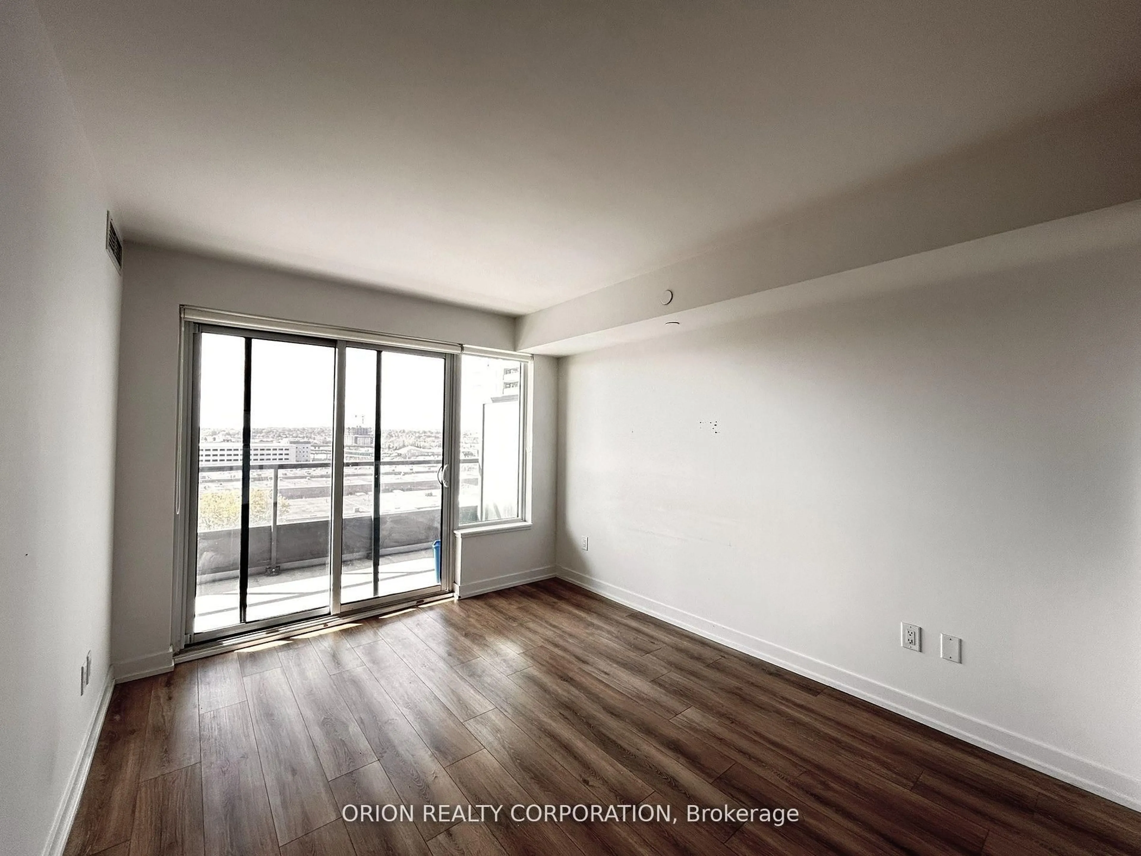 A pic of a room for 1480 Bayly St #1103, Pickering Ontario L1W 0C2