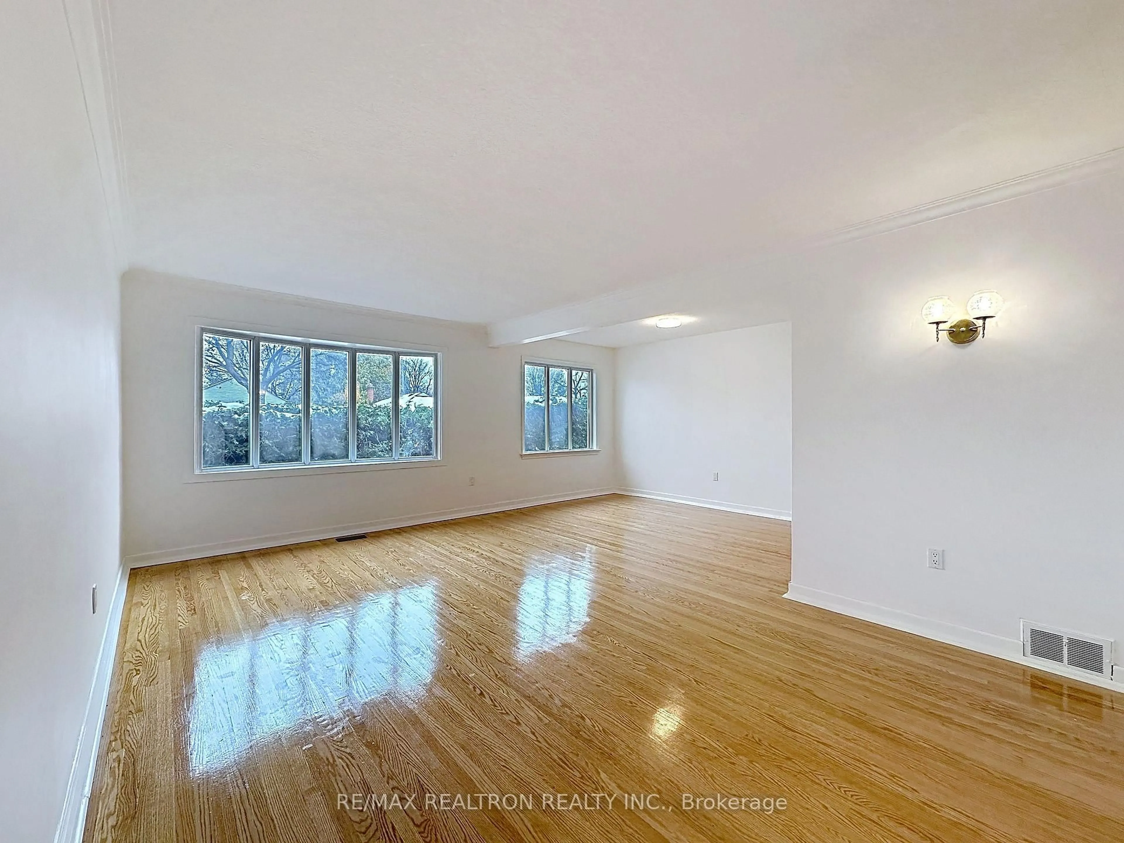 A pic of a room for 23 Wisteria Rd, Toronto Ontario M1R 4X7