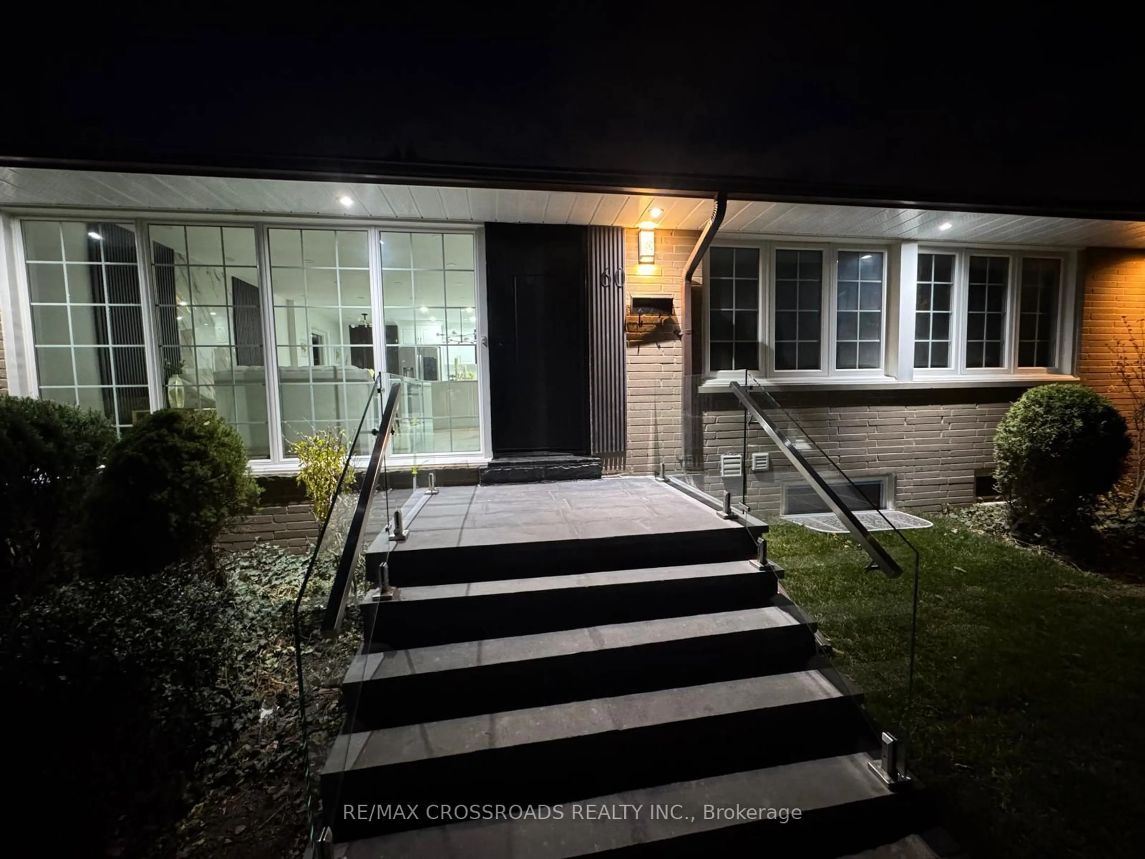 Unknown for 60 Droxford Ave, Toronto Ontario M1R 1K4