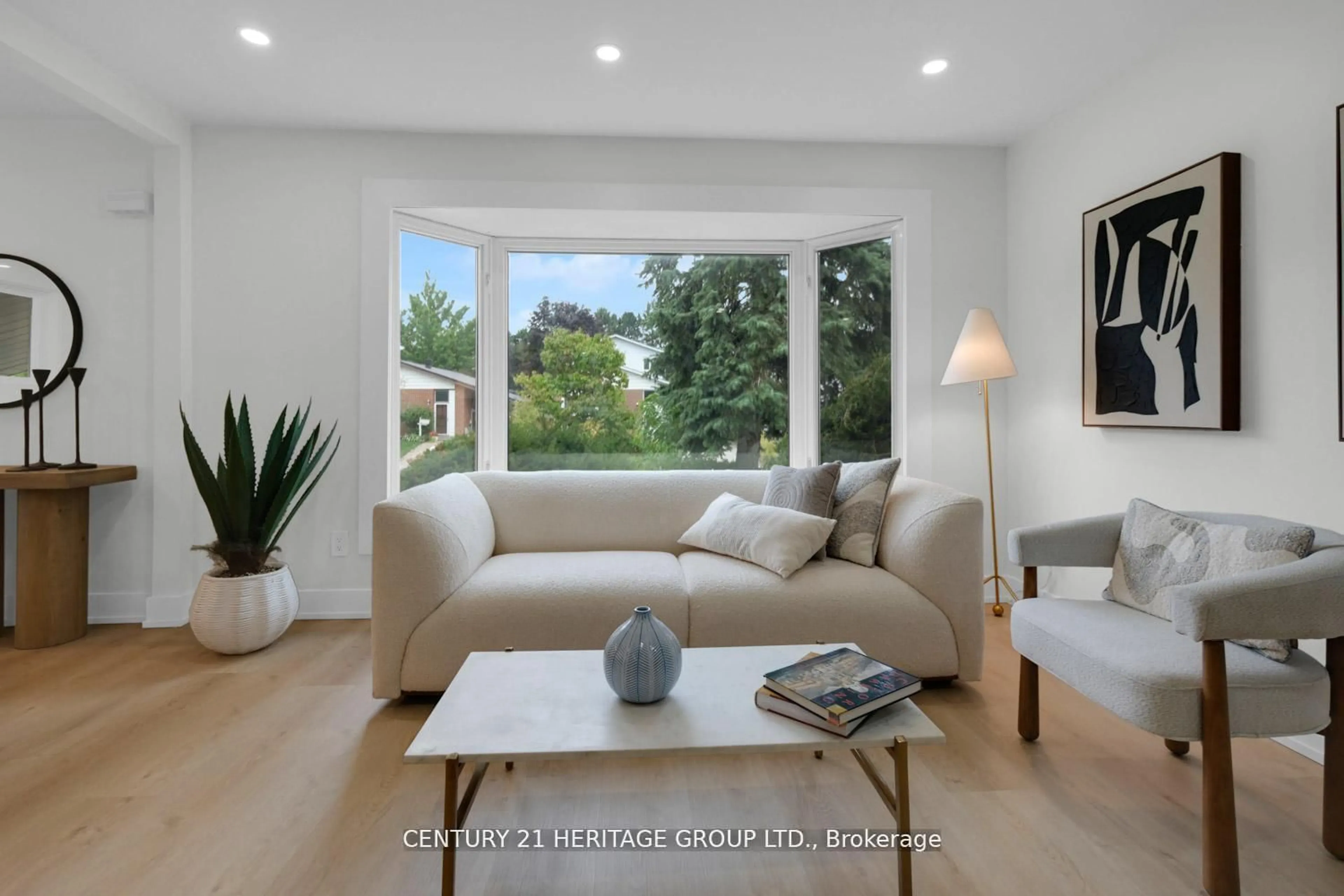 Living room with furniture, unknown for 43 Howell Sq, Toronto Ontario M1B 1C3