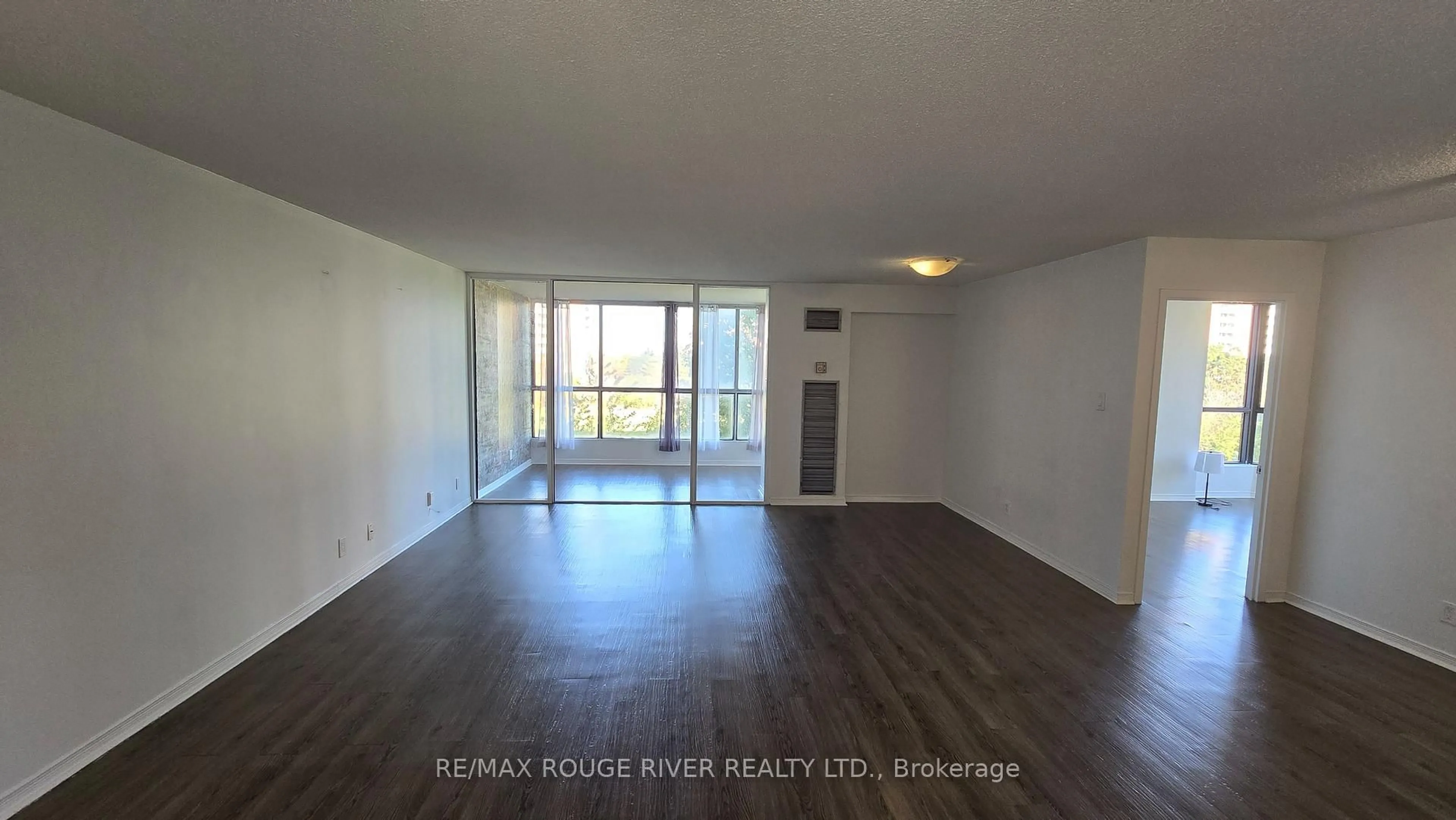 A pic of a room for 8 Silver Bell Grve #309, Toronto Ontario M1B 4Z3