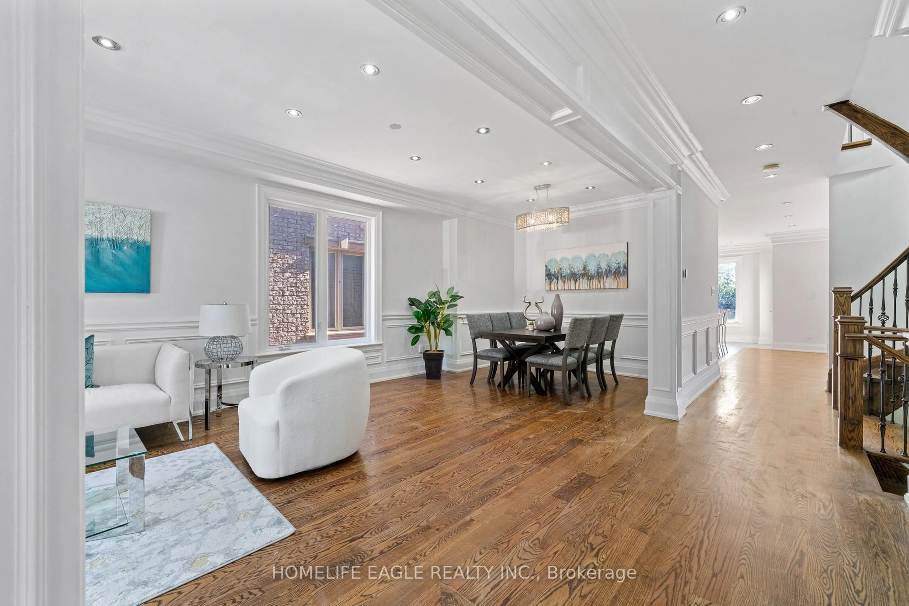 Unknown for 8 Nicolan Rd, Toronto Ontario M1M 3J6