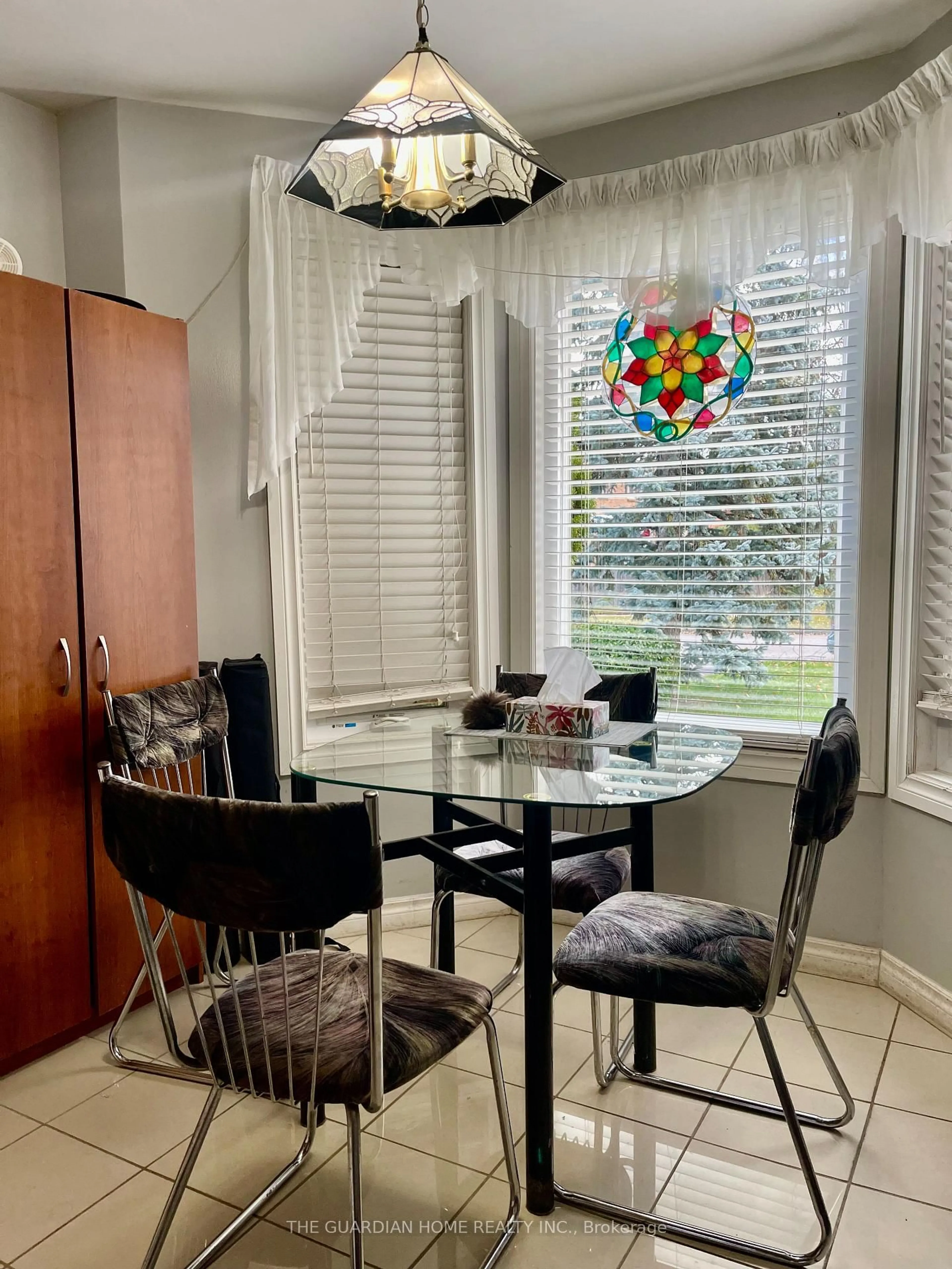 Dining room, unknown for 6 Scarbell Dr, Toronto Ontario M1C 3Z6