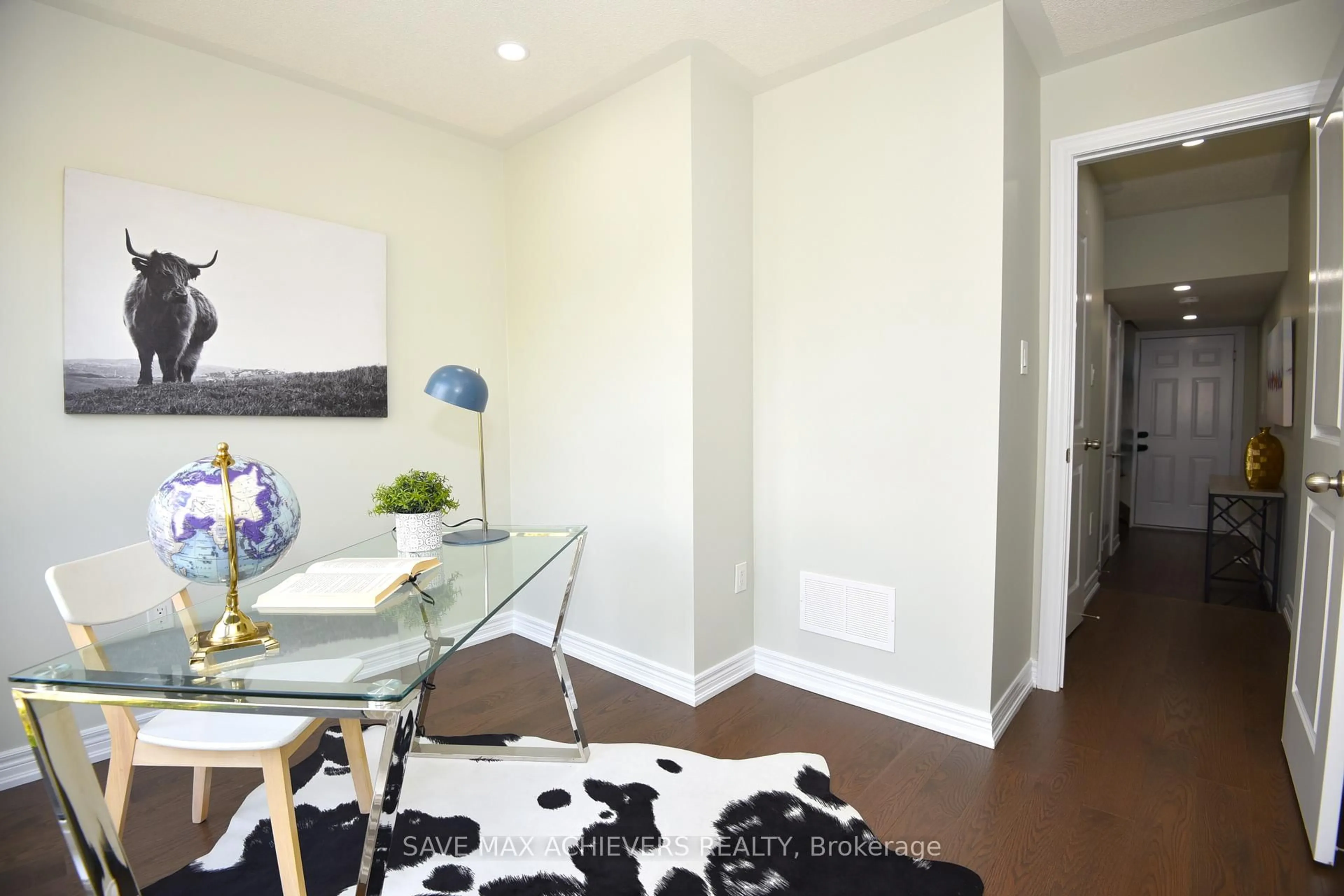 A pic of a room for 440 SALEM Rd, Ajax Ontario L1S 0H2