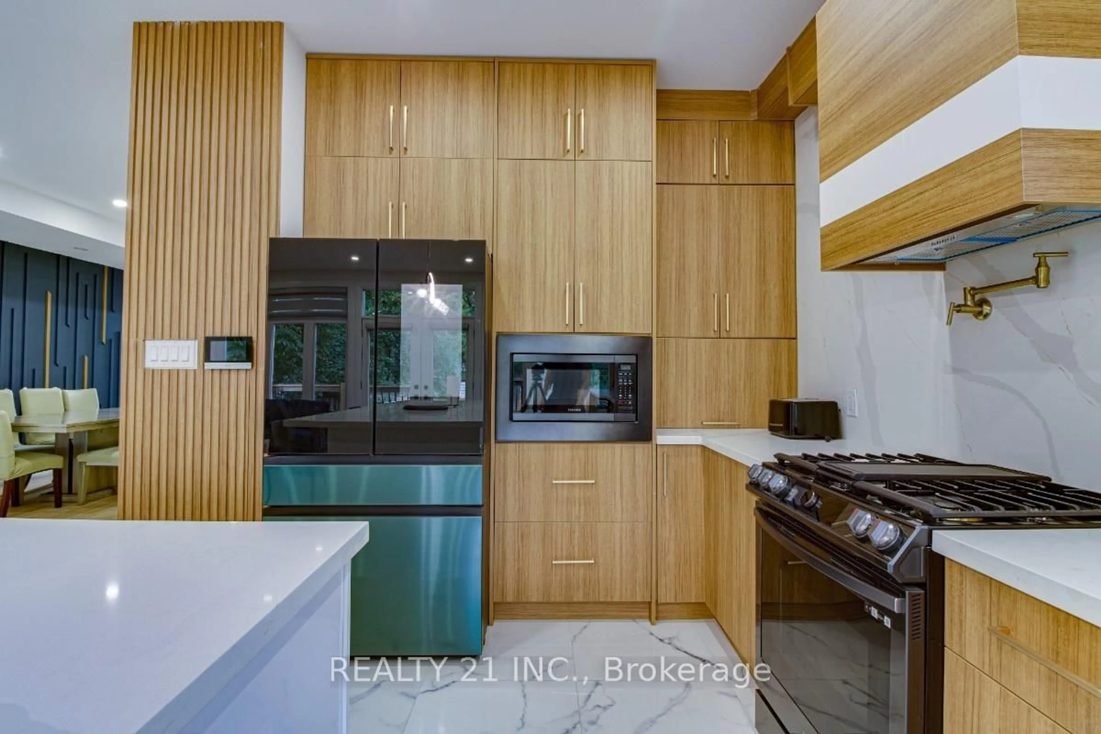 Contemporary kitchen, unknown for 83 Kalmar Ave, Toronto Ontario M1N 3G5