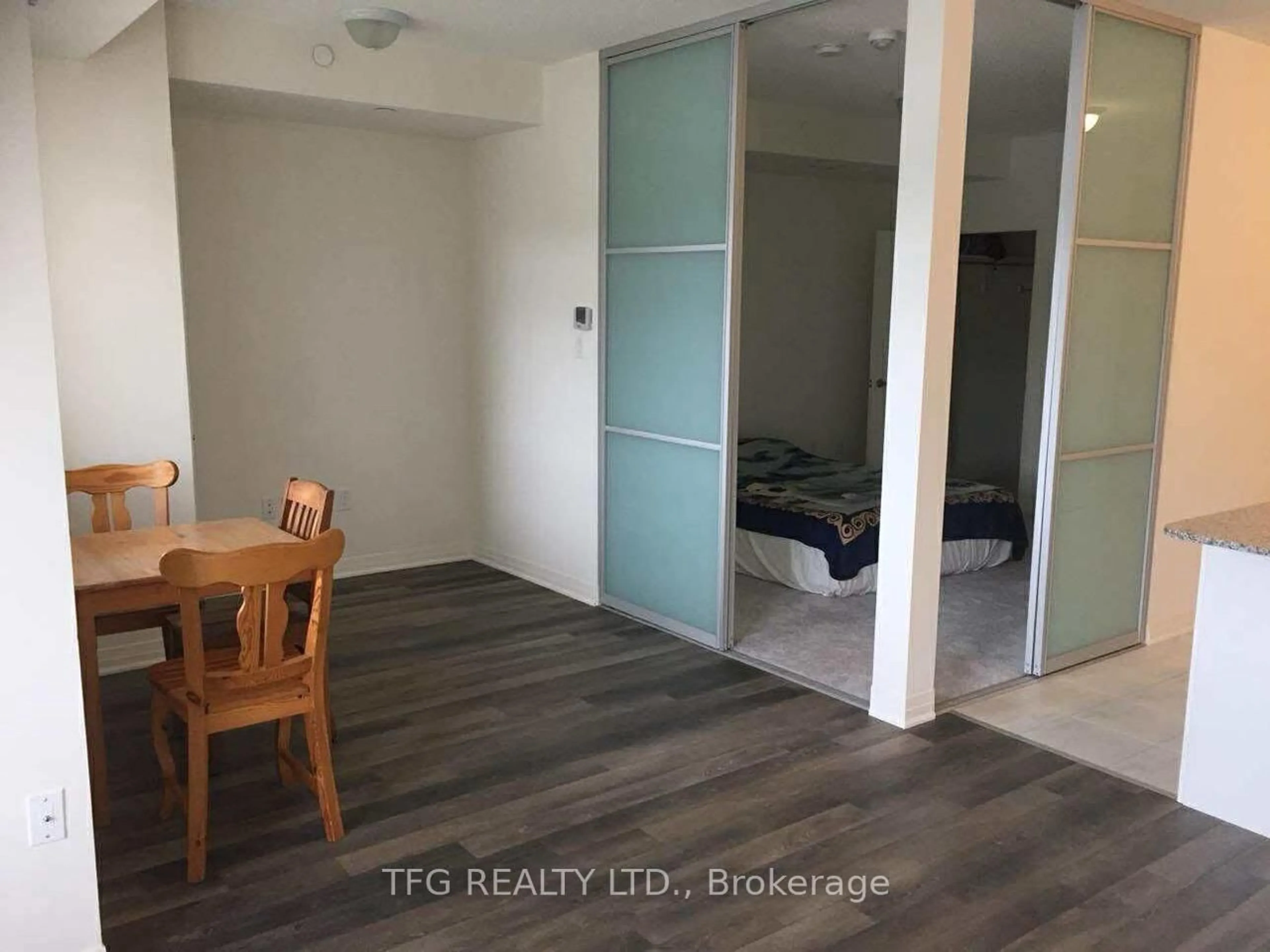 A pic of a room for 70 Shipway Dr #110, Clarington Ontario L1B 0V7