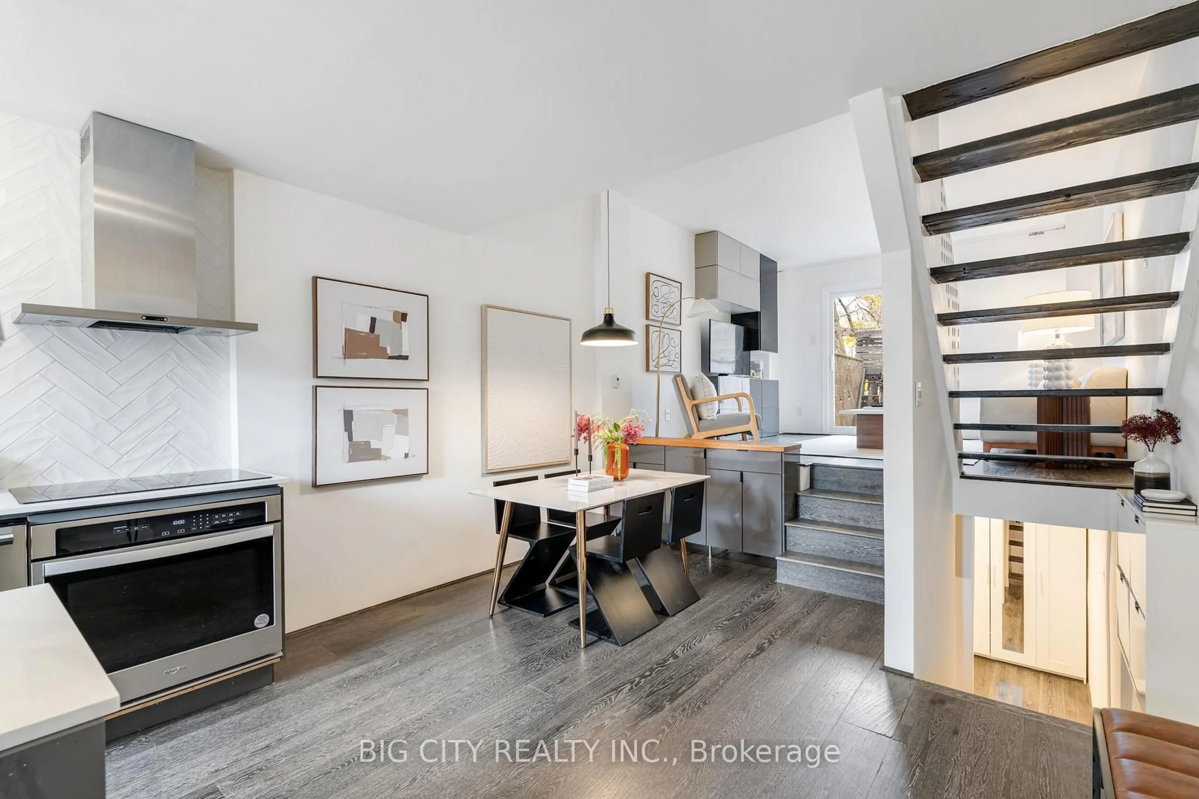 Open concept kitchen, unknown for 110 Torbrick Rd, Toronto Ontario M4J 4Z5