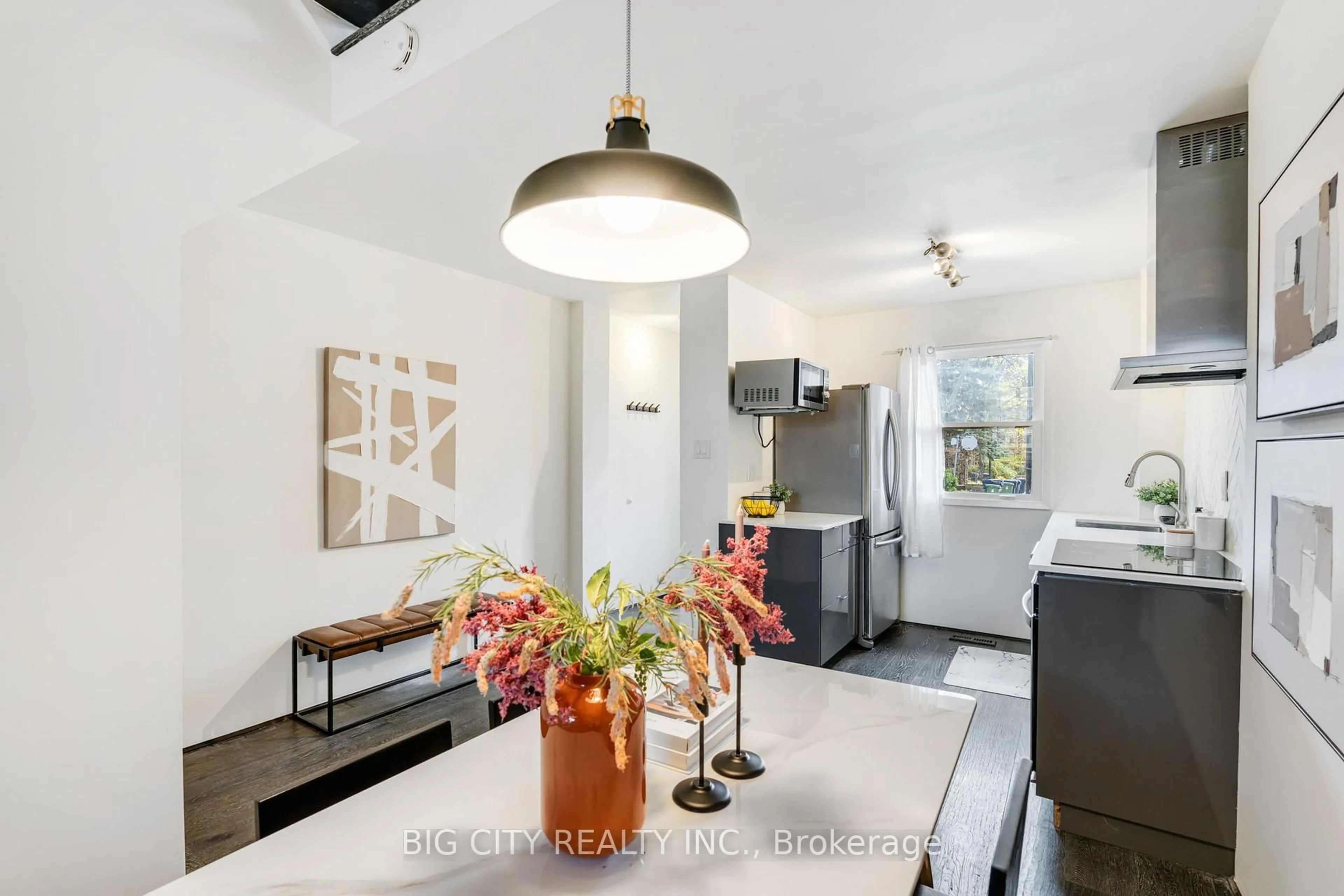 Open concept kitchen, unknown for 110 Torbrick Rd, Toronto Ontario M4J 4Z5
