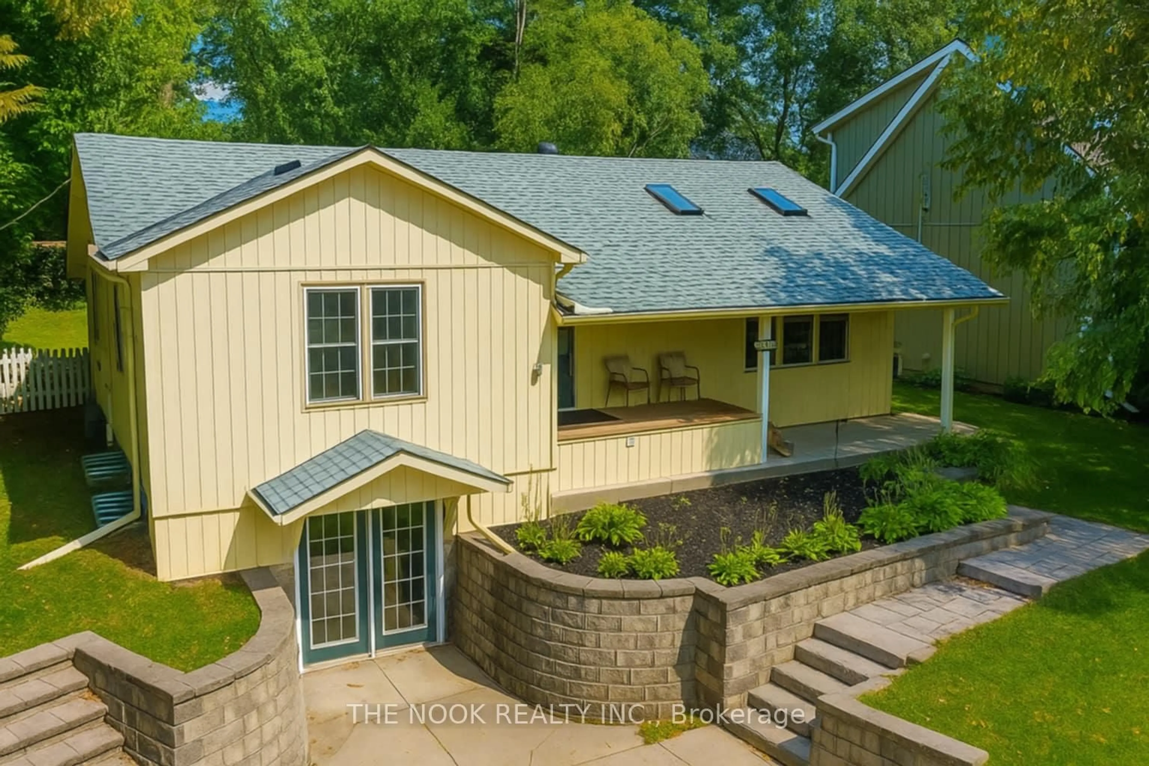 A pic from outside/outdoor area/front of a property/back of a property/a pic from drone, unknown for 15217 Old Simcoe St, Scugog Ontario L9L 1L1