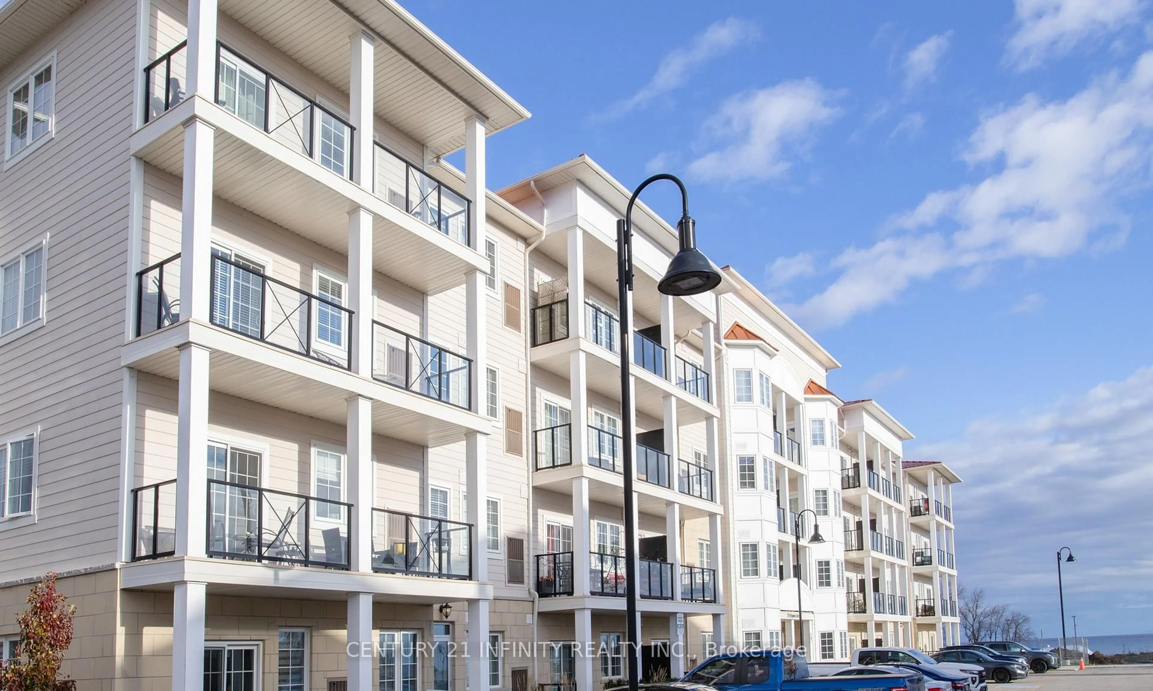 Patio, unknown for 70 Shipway Ave #204, Clarington Ontario L1B 0V7