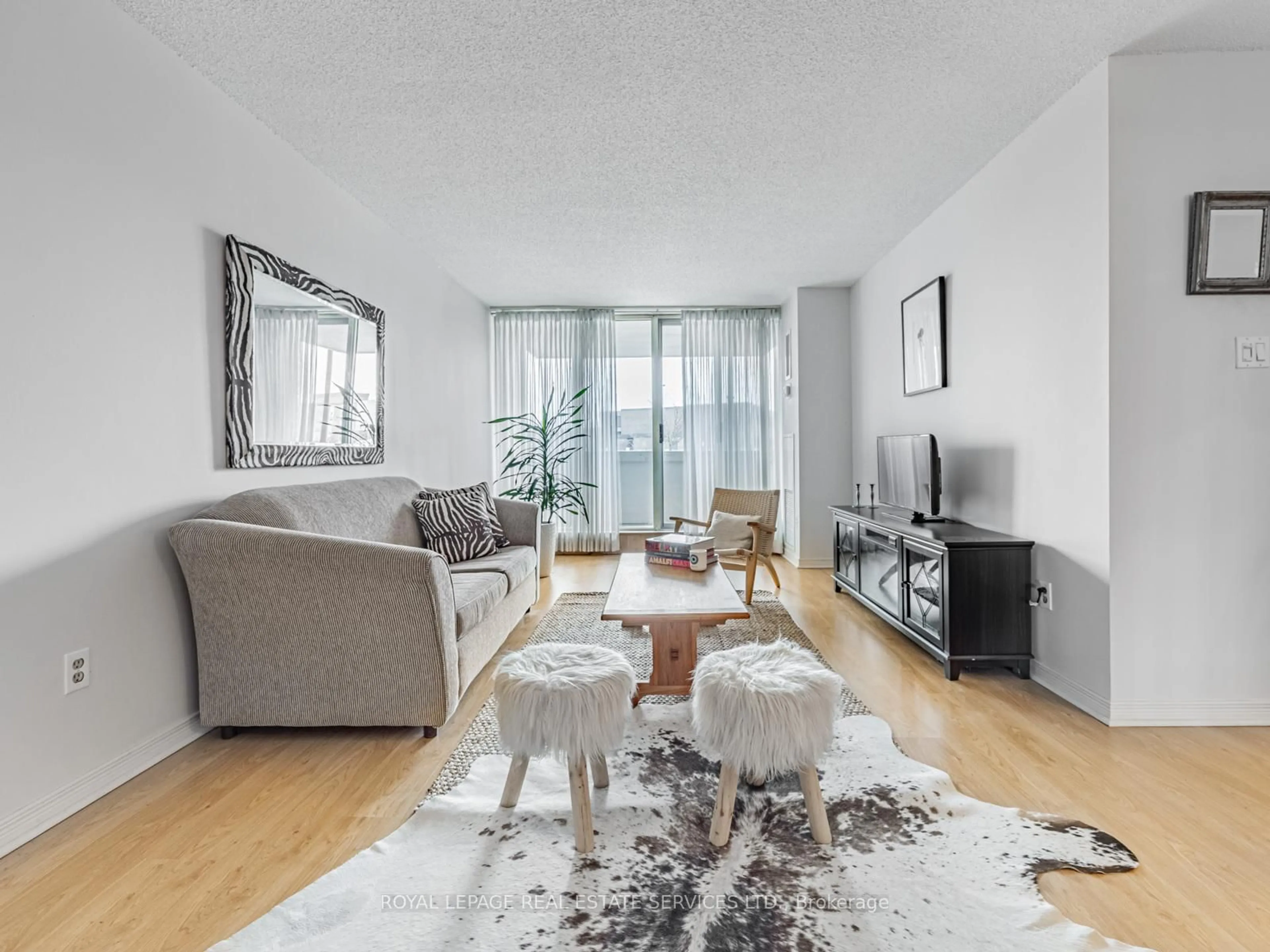 Living room with furniture, unknown for 44 Falby Crt #205, Ajax Ontario L1S 3L1