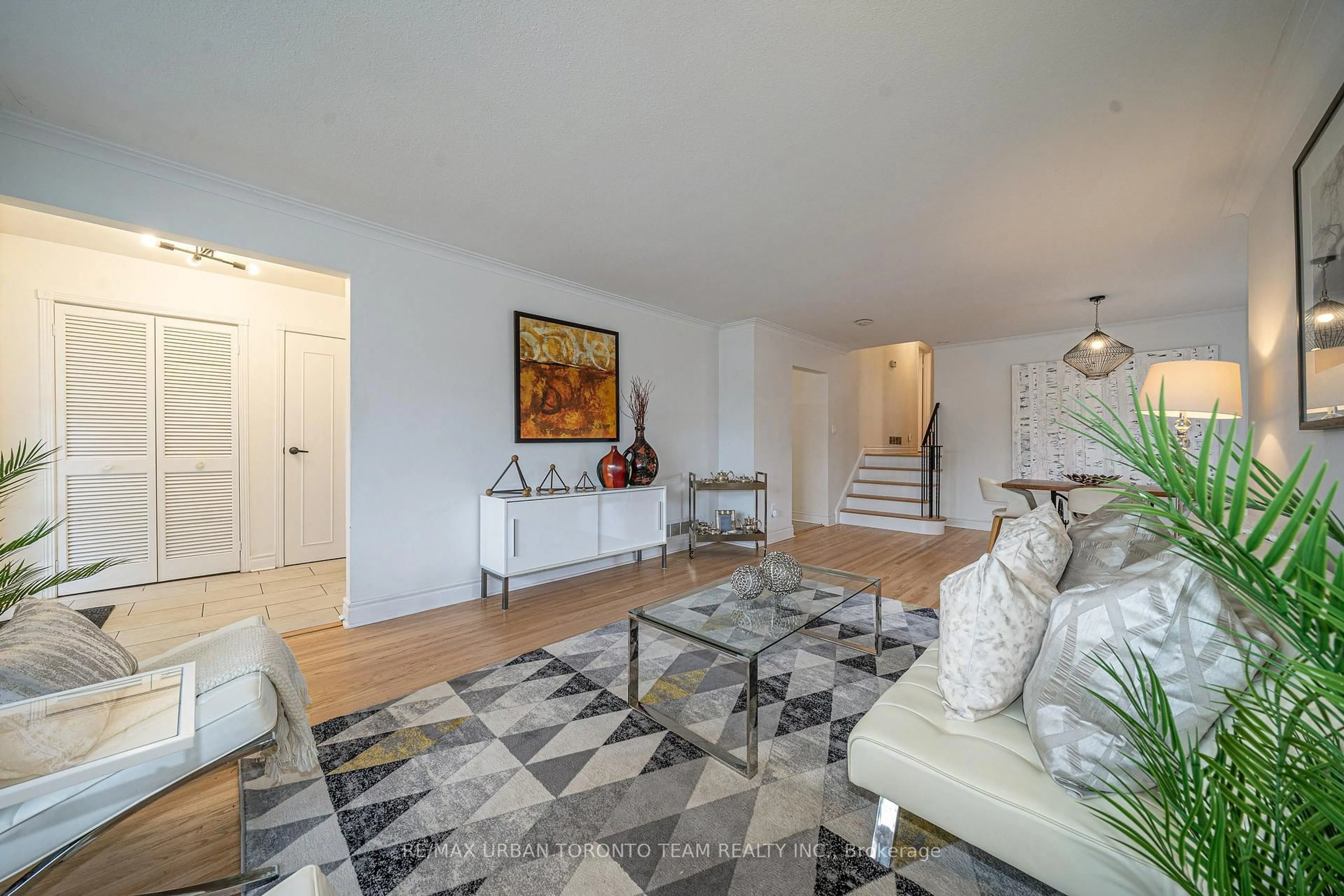 Living room with furniture, unknown for 12 Wardencourt Dr, Toronto Ontario M1T 2H3