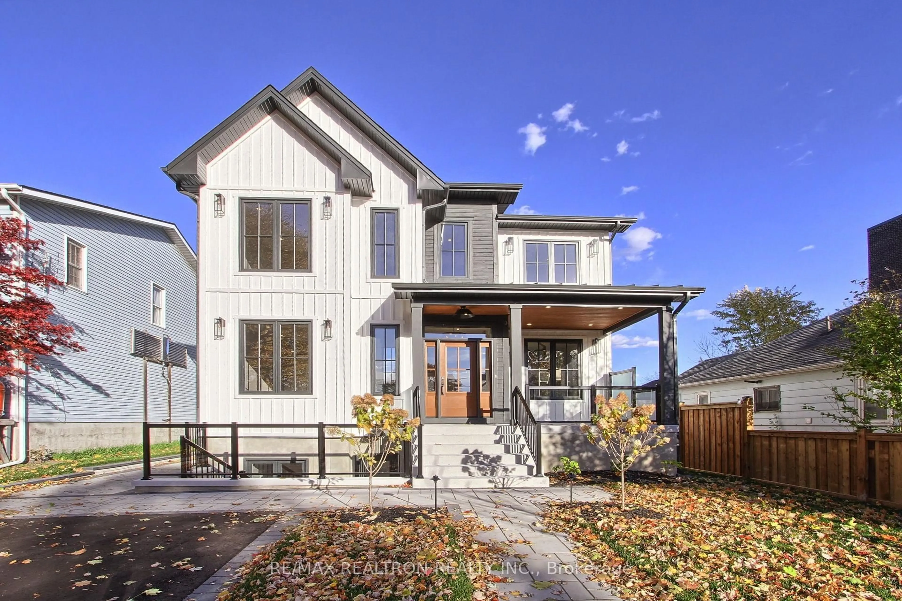 Home with brick exterior material, street for 667 Pleasant St, Pickering Ontario L1W 1P8