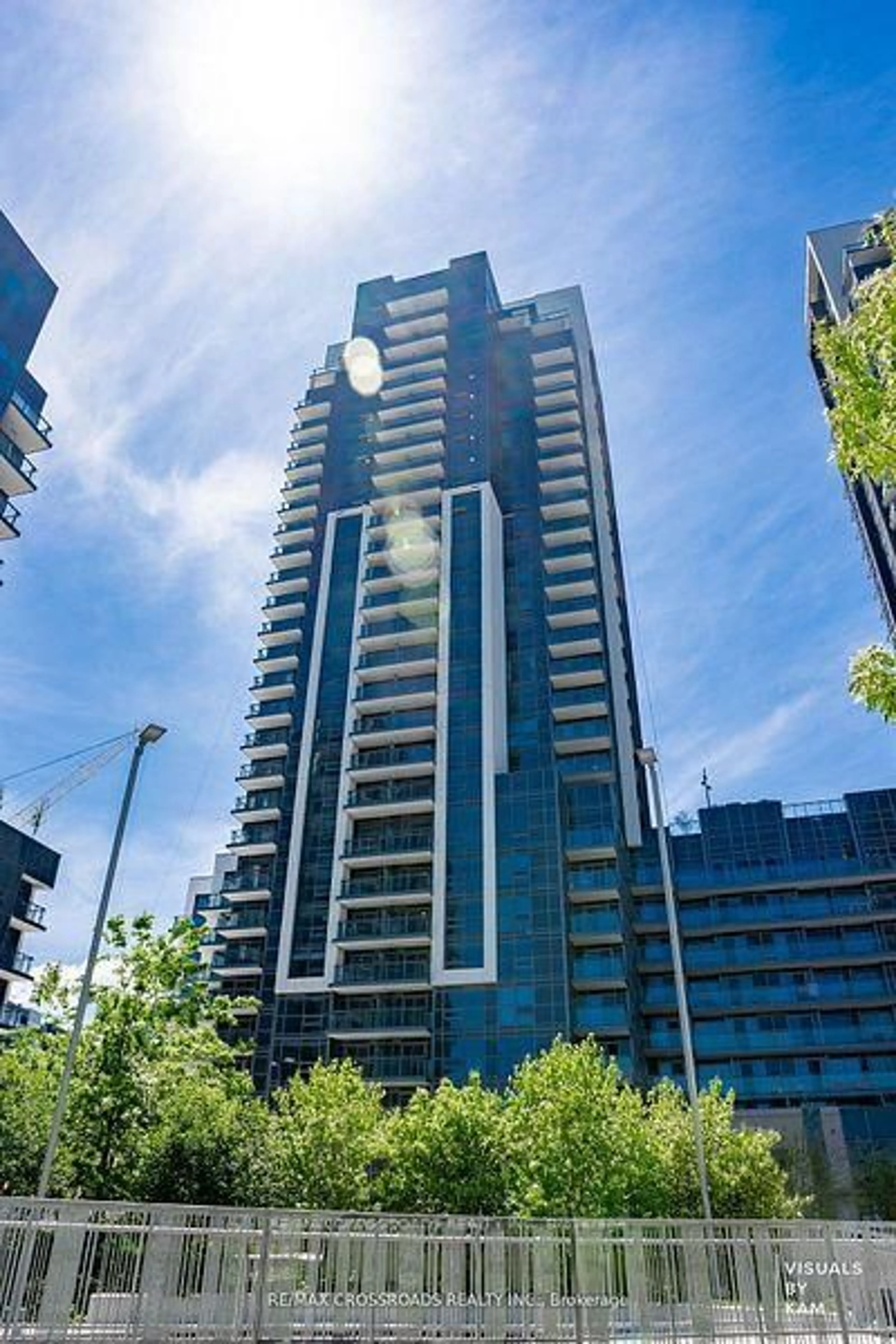 A pic from outside/outdoor area/front of a property/back of a property/a pic from drone, building for 20 Meadowglen Pl #2707, Toronto Ontario M1G 0A8