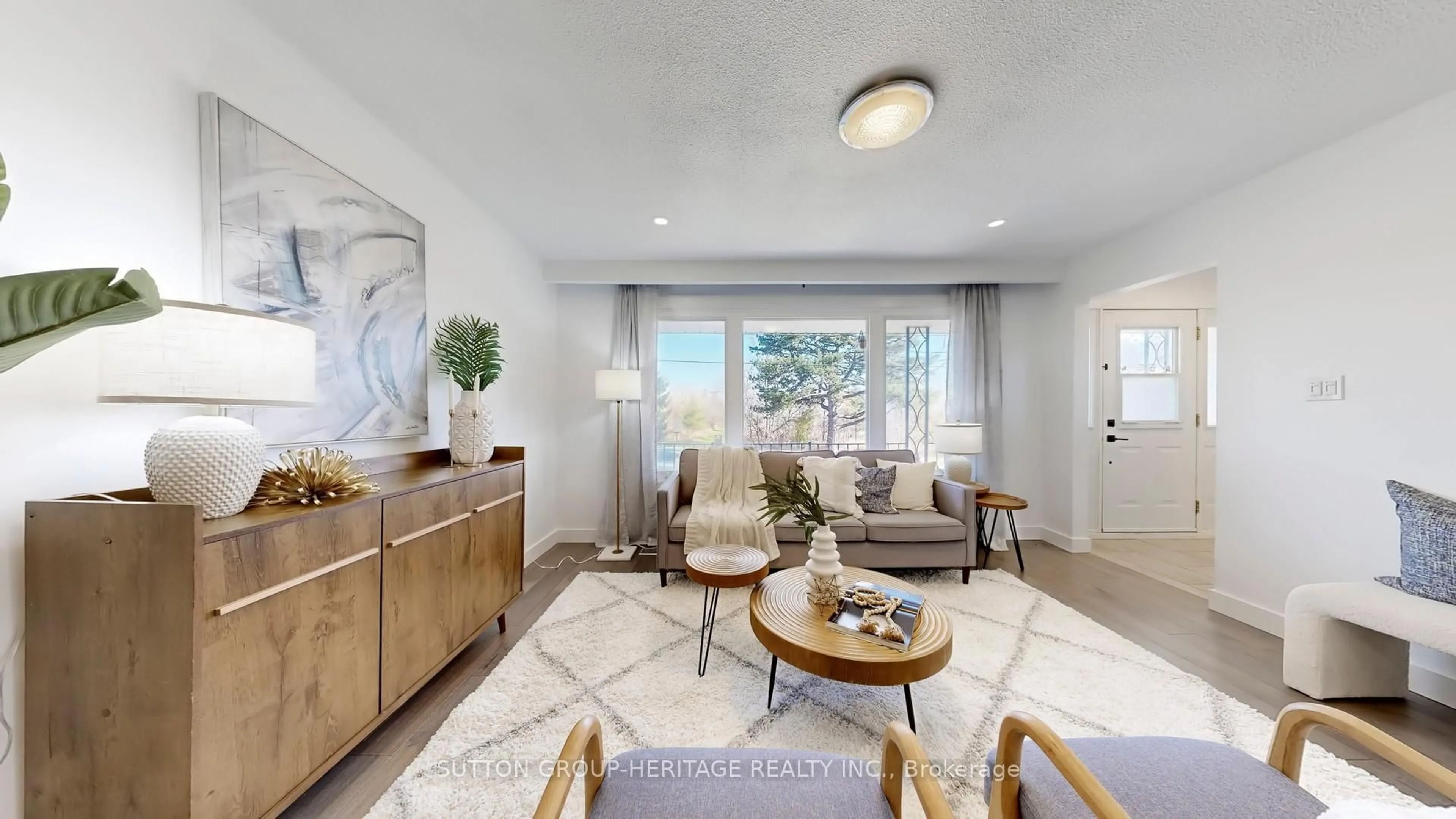 Living room with furniture, ceramic/tile floor for 584 Westshore Blvd, Pickering Ontario L1W 2T7