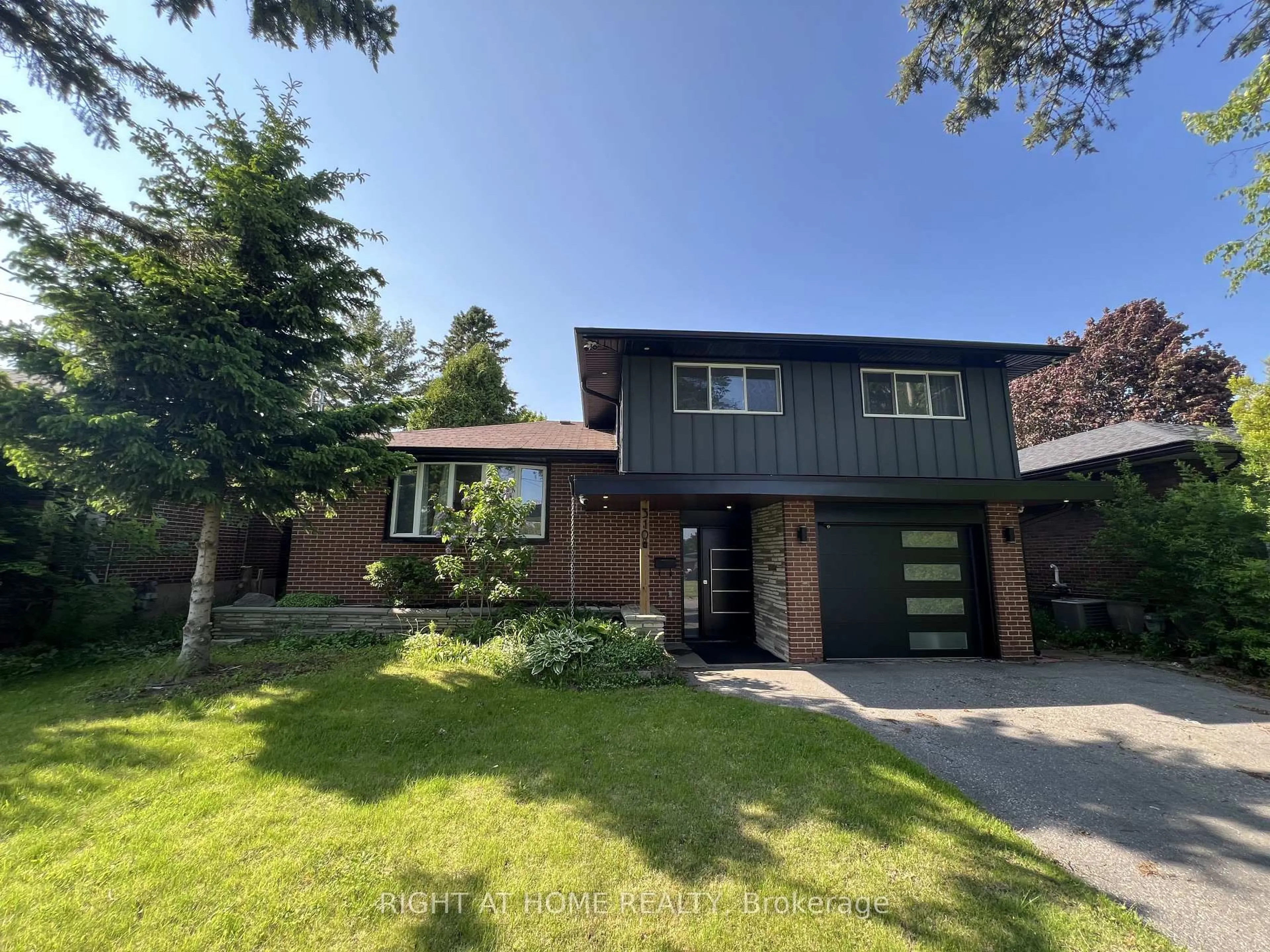 Home with brick exterior material, street for 310 Admiral Rd, Oshawa Ontario L1J 3A5