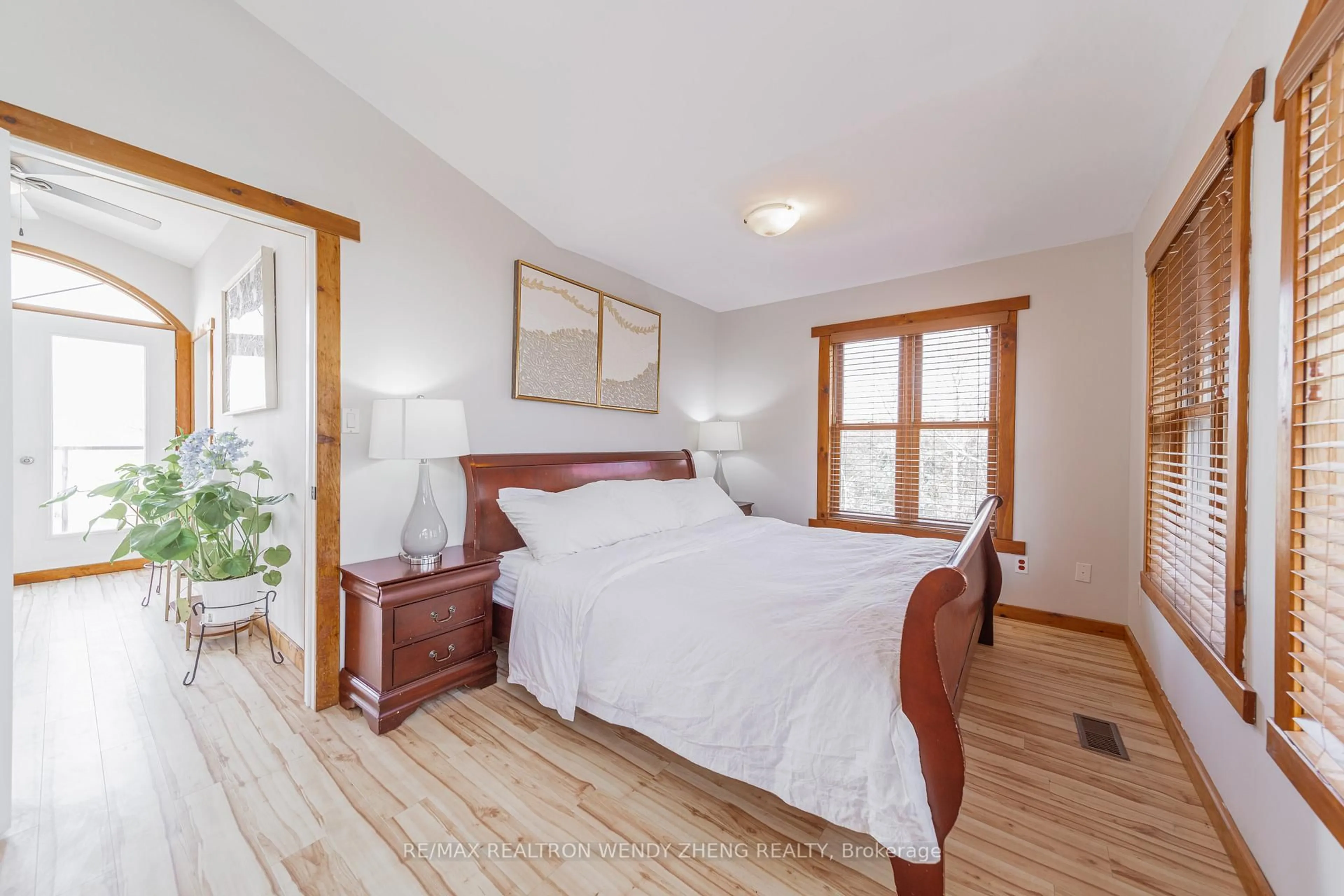 A pic of a room for 236 Summit Dr, Scugog Ontario L0B 1E0