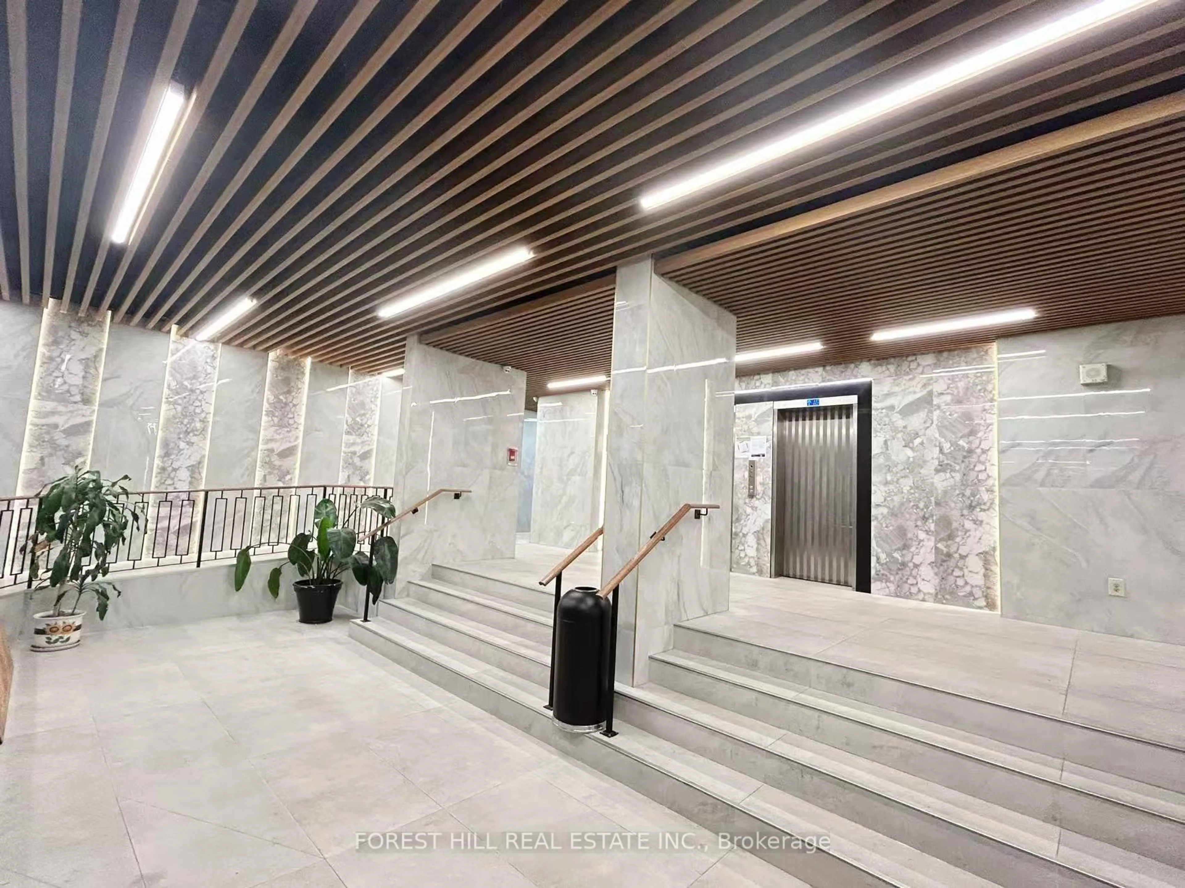 Lobby for 4101 Sheppard Ave #306, Toronto Ontario M1S 3H3