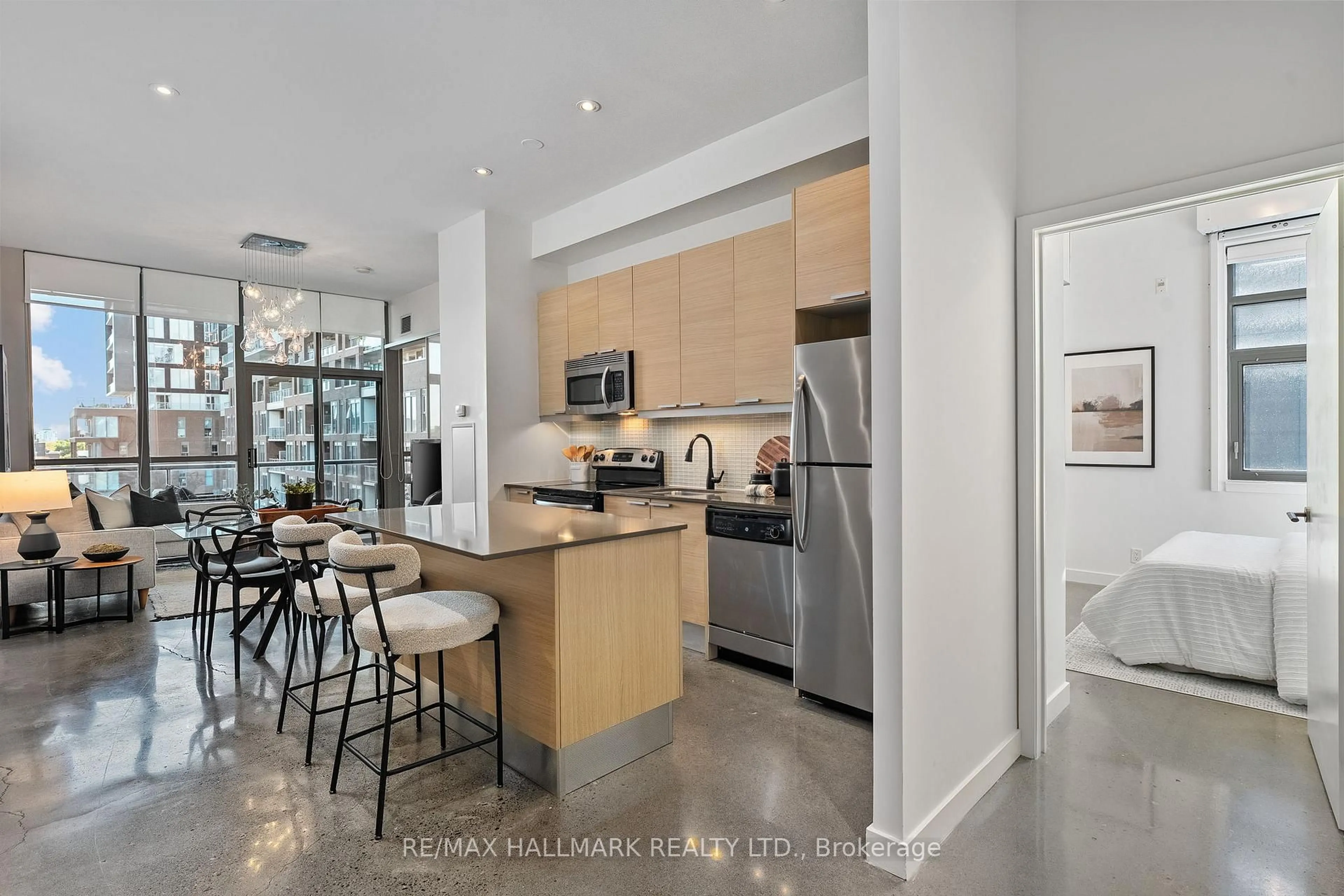 Open concept kitchen, unknown for 625 Queen St #503, Toronto Ontario M4M 1G4