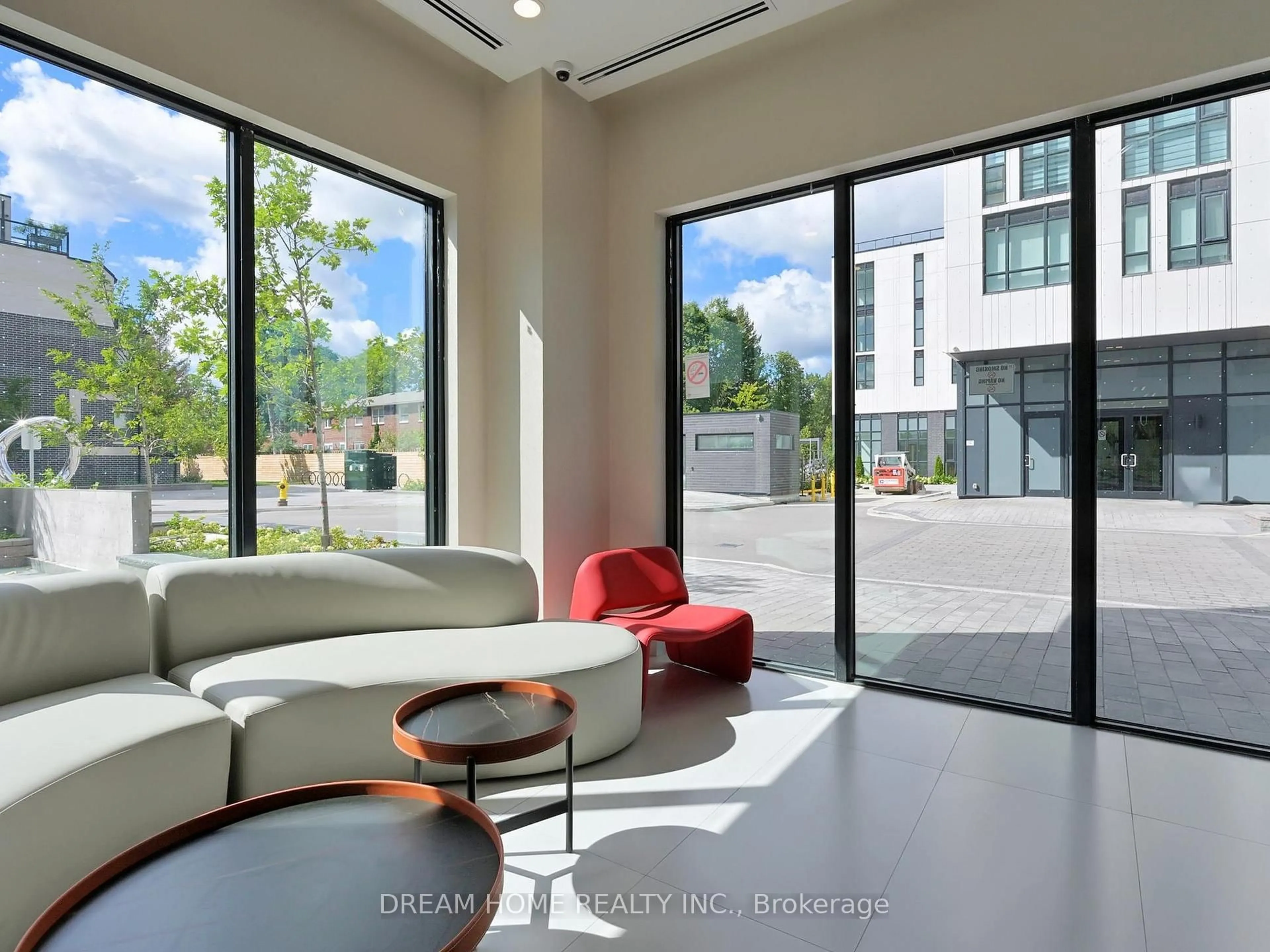 Unknown for 3425 Sheppard Ave #205, Toronto Ontario M1T 3K5