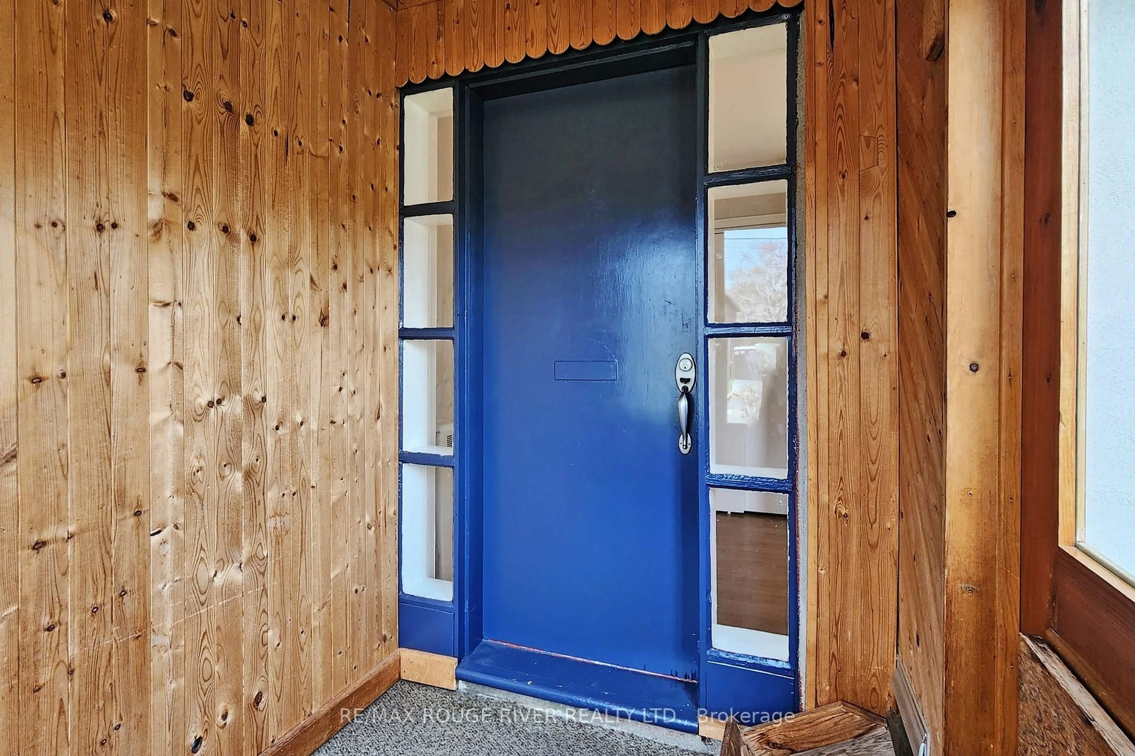 Indoor entryway for 50 Dunstall Cres, Toronto Ontario M1E 3M4