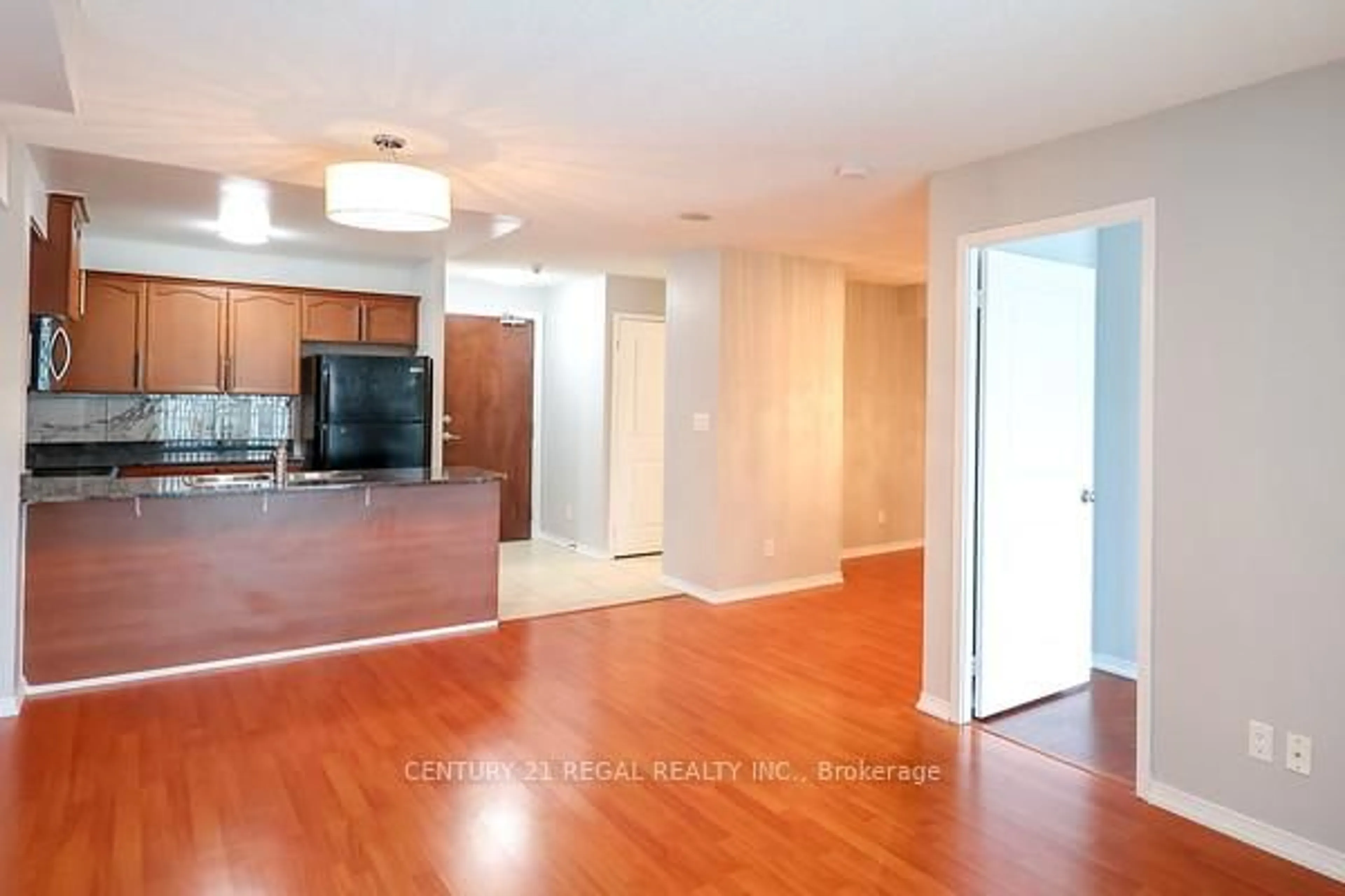 A pic of a room for 8 Rosebank Dr #3I, Toronto Ontario M1B 5Z3