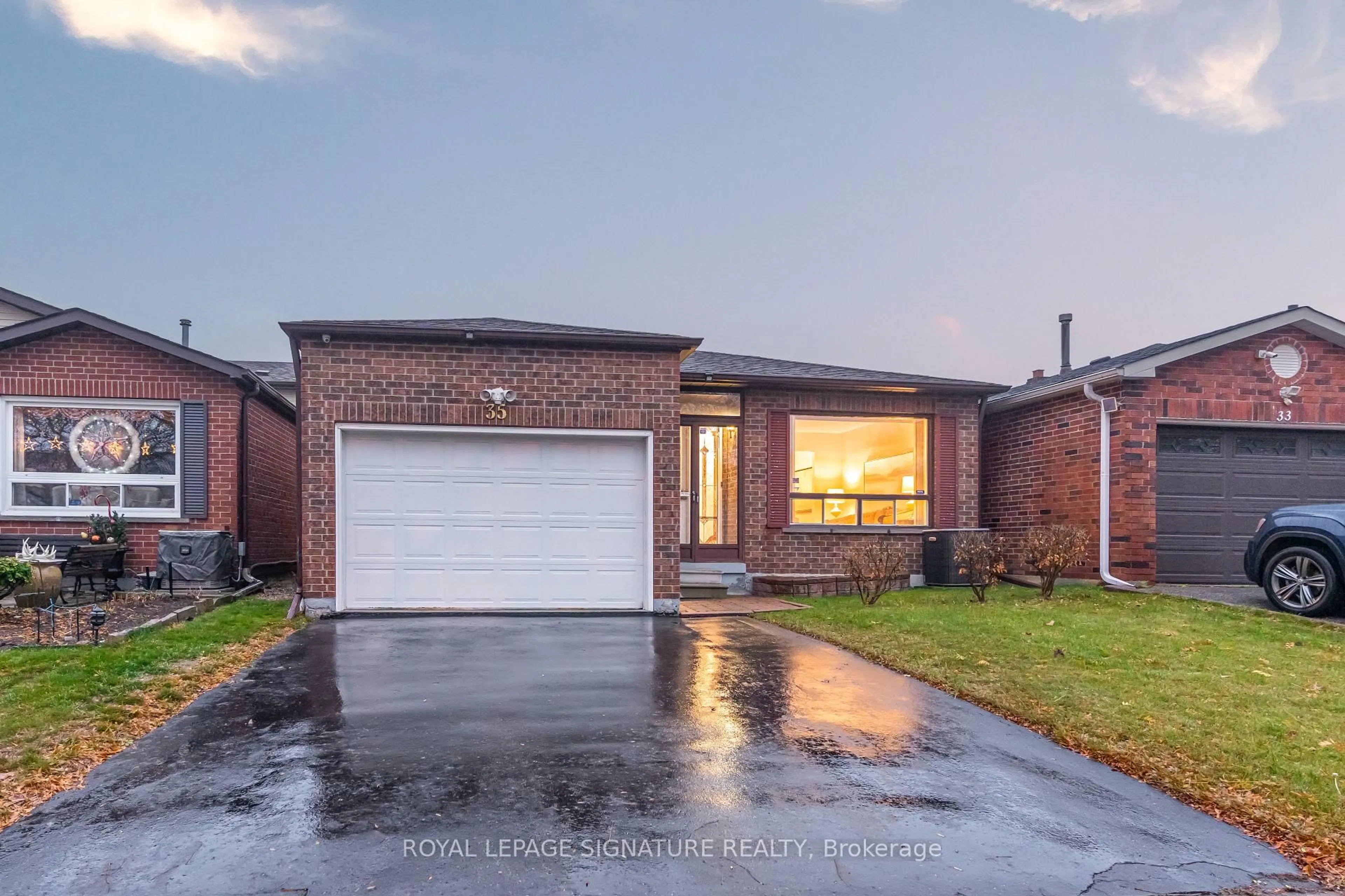 Home with brick exterior material, street for 35 Parsonage Dr, Toronto Ontario M1B 4J2