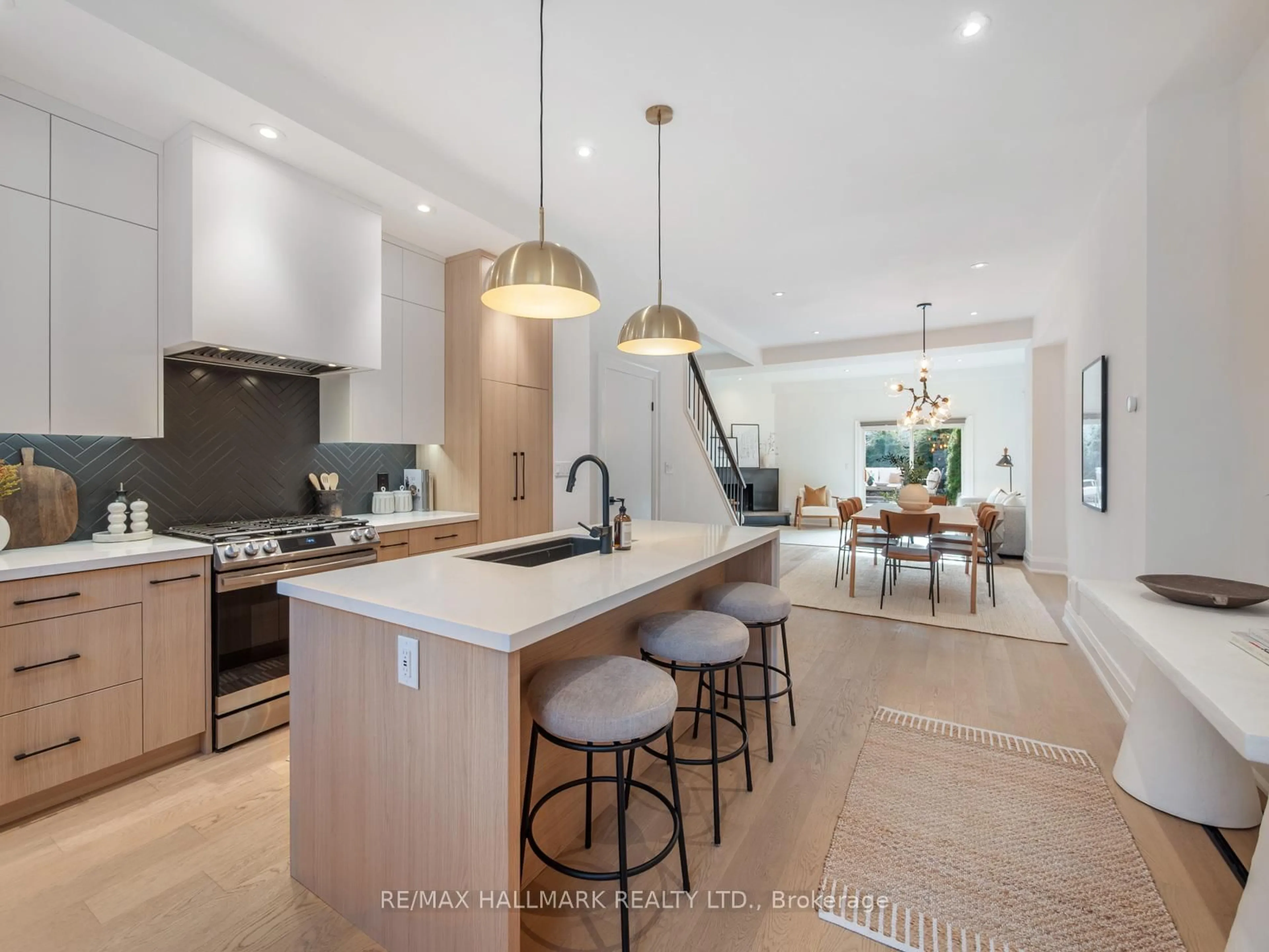 Open concept kitchen, unknown for 47 Allen Ave, Toronto Ontario M4M 1T5