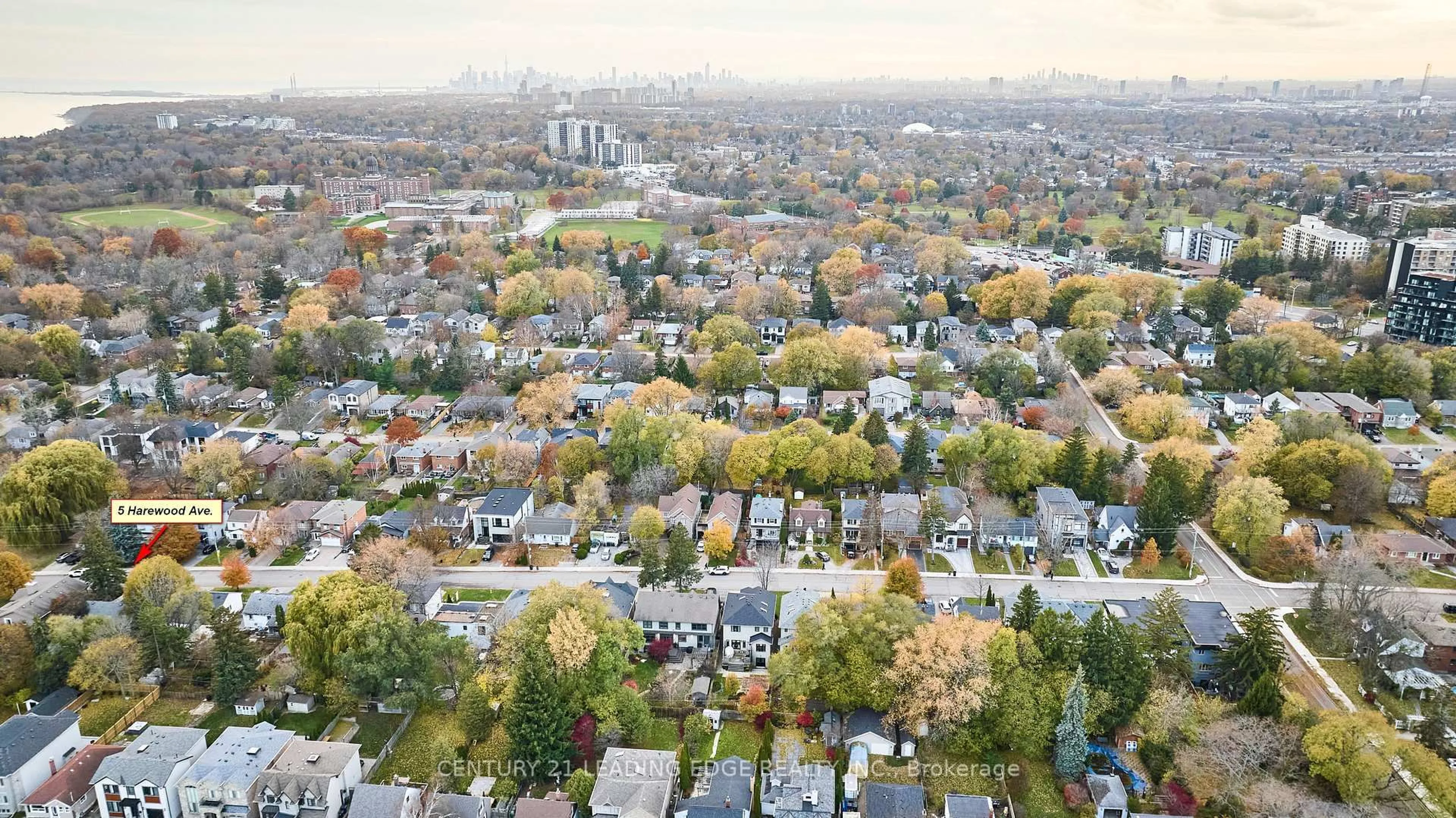 A pic from outside/outdoor area/front of a property/back of a property/a pic from drone, city buildings view from balcony for 5 Harewood Ave, Toronto Ontario M1M 2R1