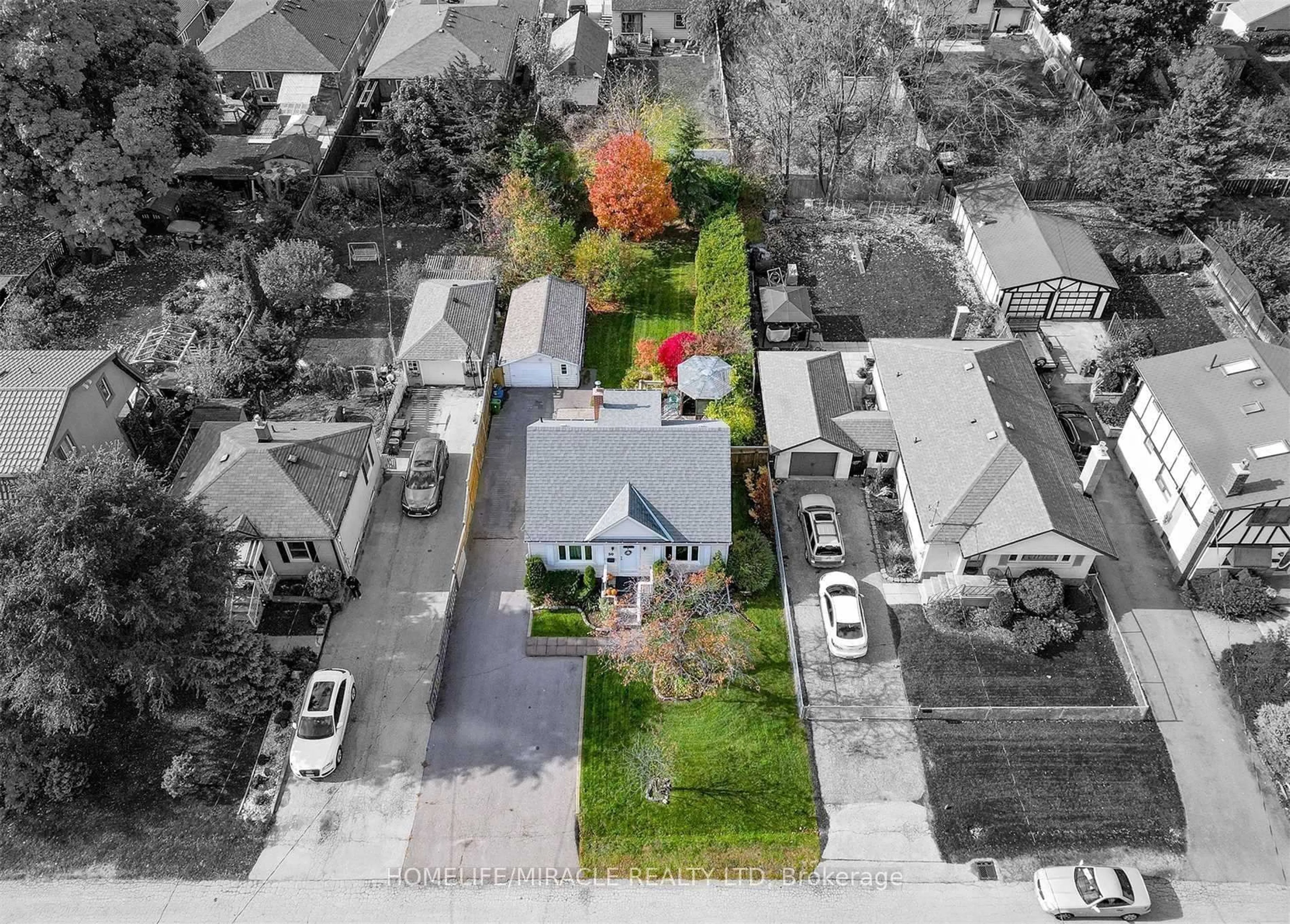 A pic from outside/outdoor area/front of a property/back of a property/a pic from drone, street for 50 Amiens Rd, Toronto Ontario M1E 3S8