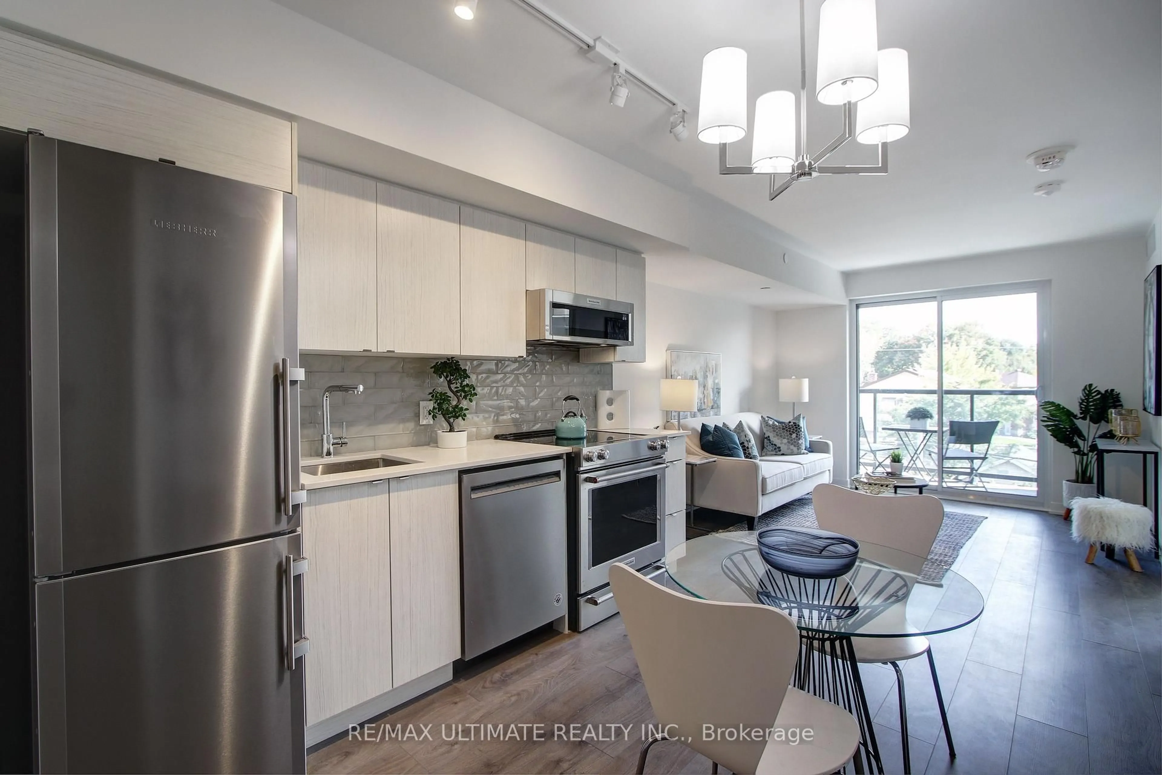 Open concept kitchen, unknown for 1401 O'connor Dr #303, Toronto Ontario M4B 2V5