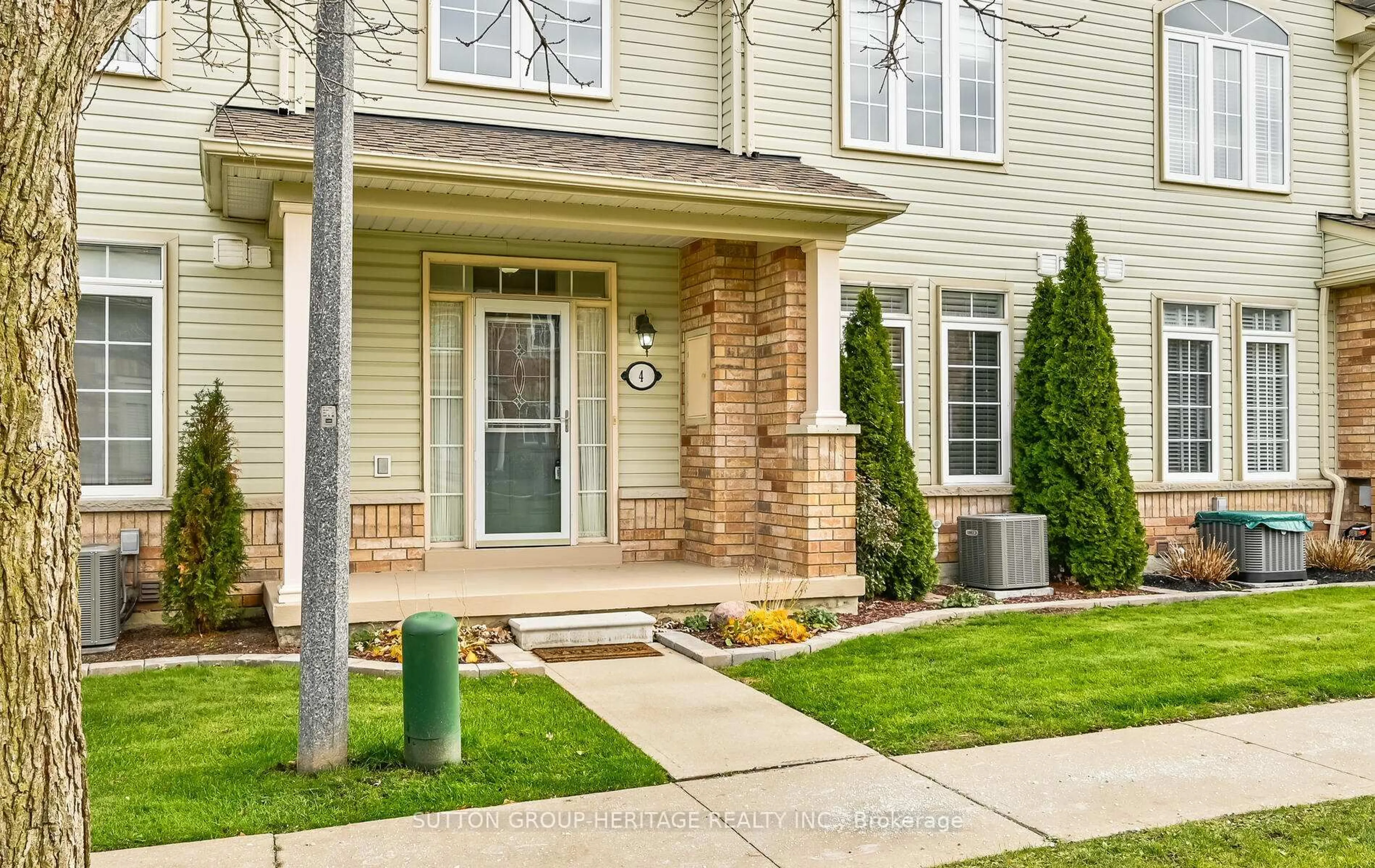 Home with brick exterior material, street for 4 Lesterwood Way, Whitby Ontario L1R 0C9