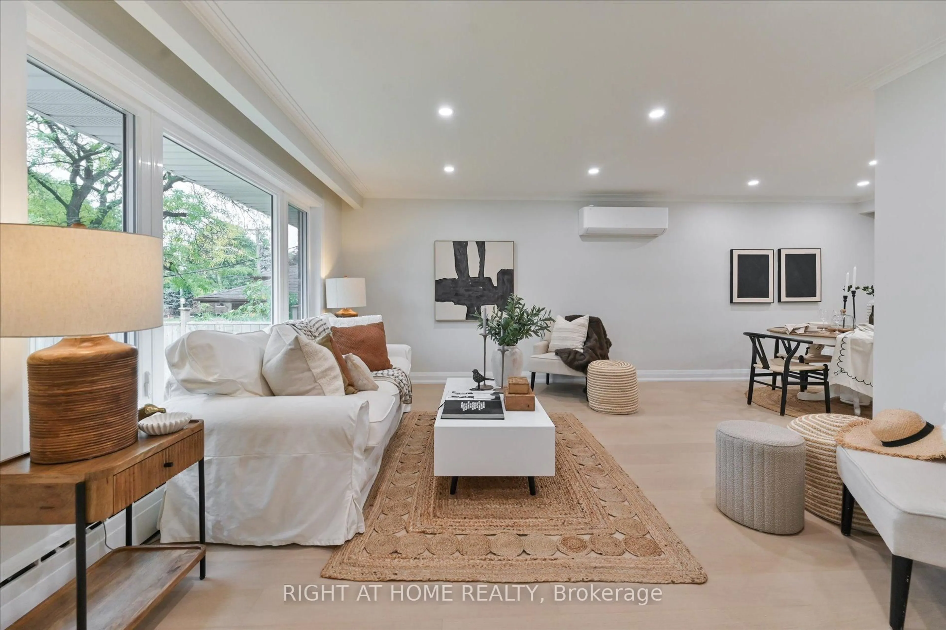 Living room with furniture, unknown for 173 Wishing Well Dr, Toronto Ontario M1T 1K3