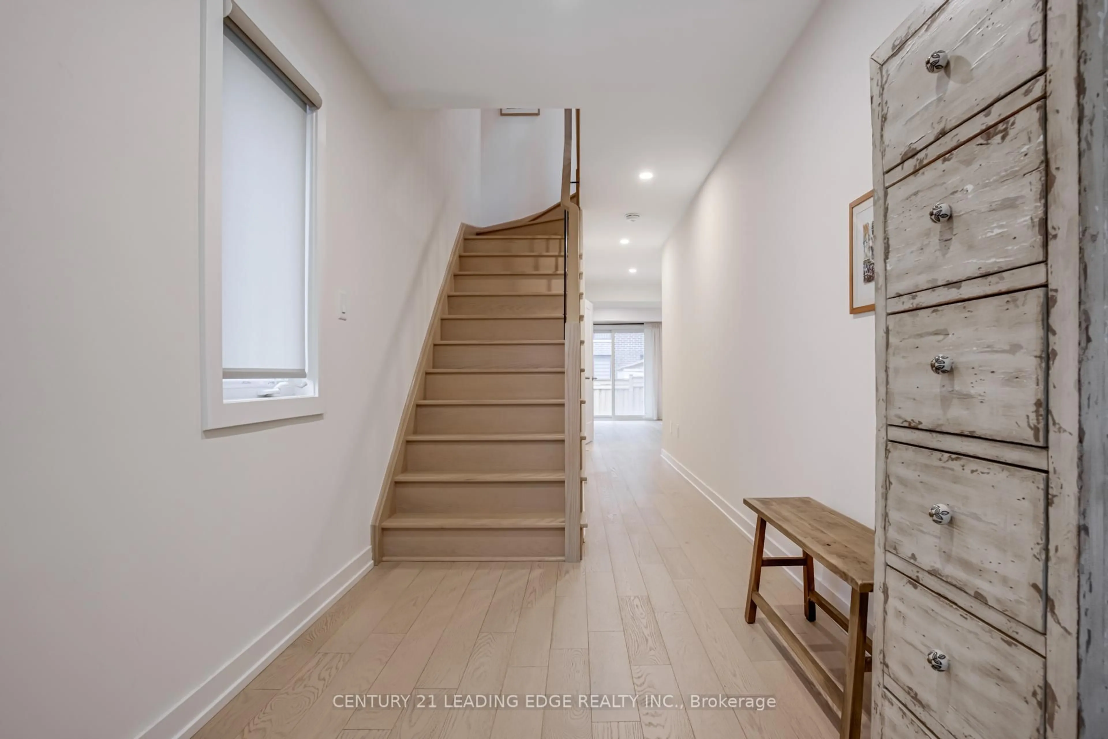 Unknown for 1645 Shining Star Chse, Pickering Ontario L1X 0H9