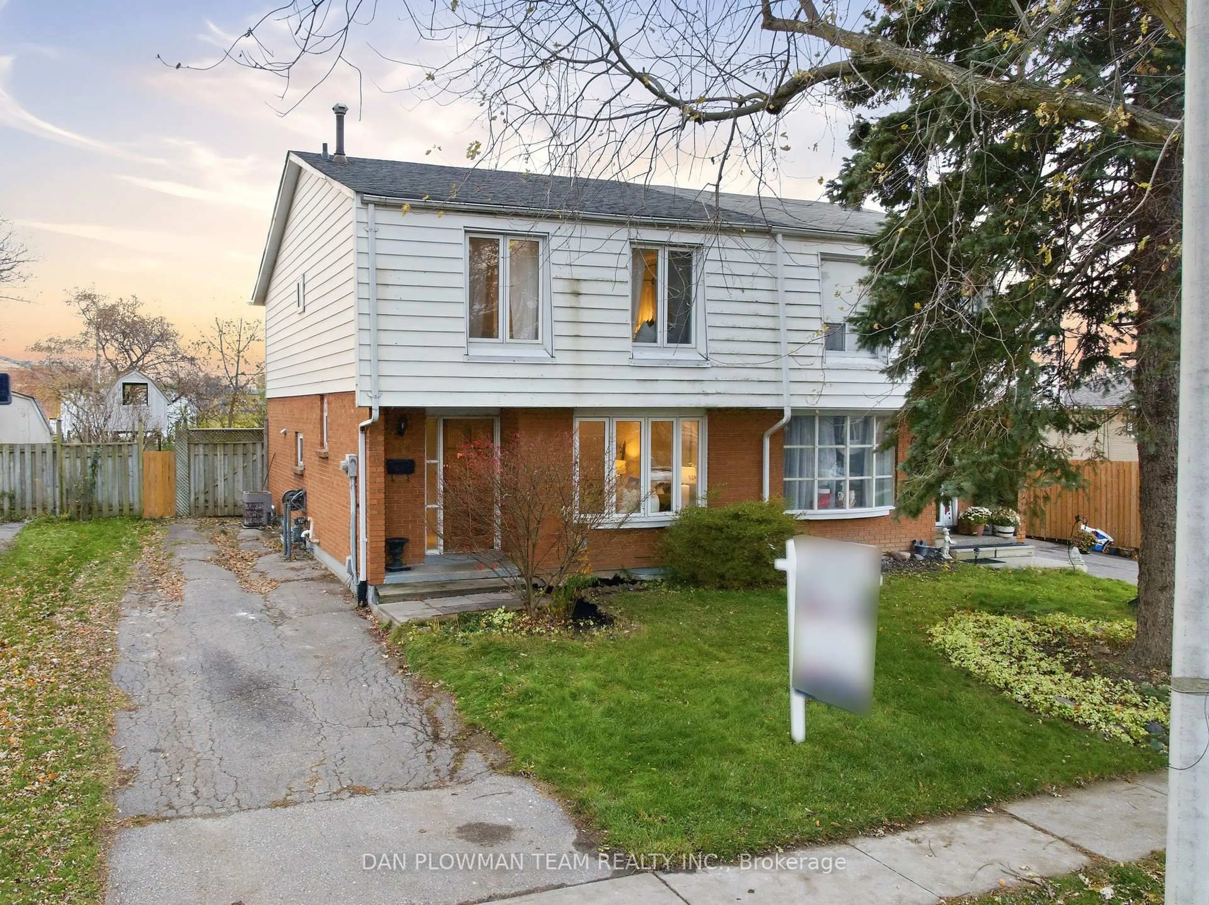 Home with brick exterior material, street for 366 Rosedale Dr, Whitby Ontario L1N 1Z4