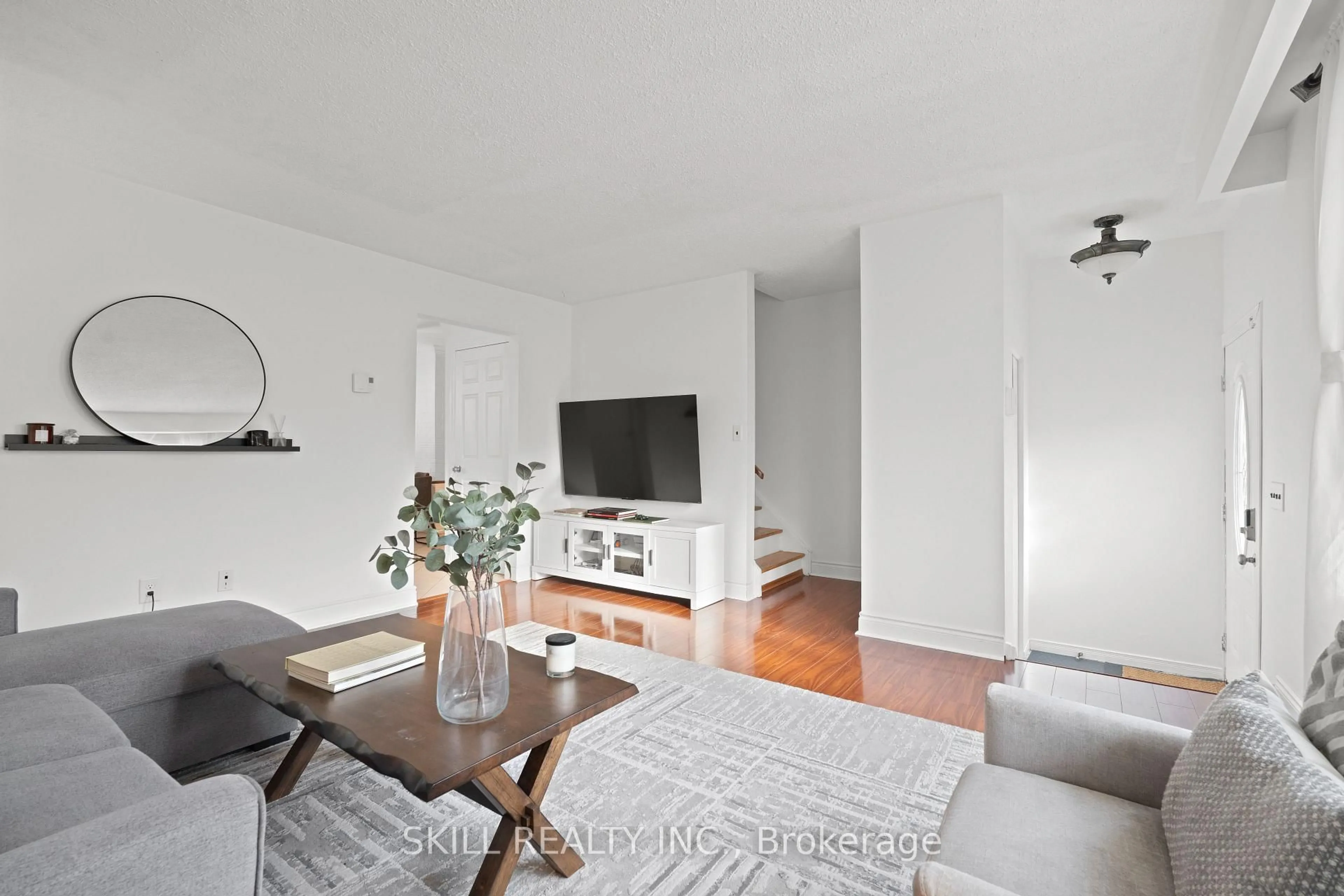 Living room with furniture, unknown for 269 Kinmount Cres, Oshawa Ontario L1J 3T8