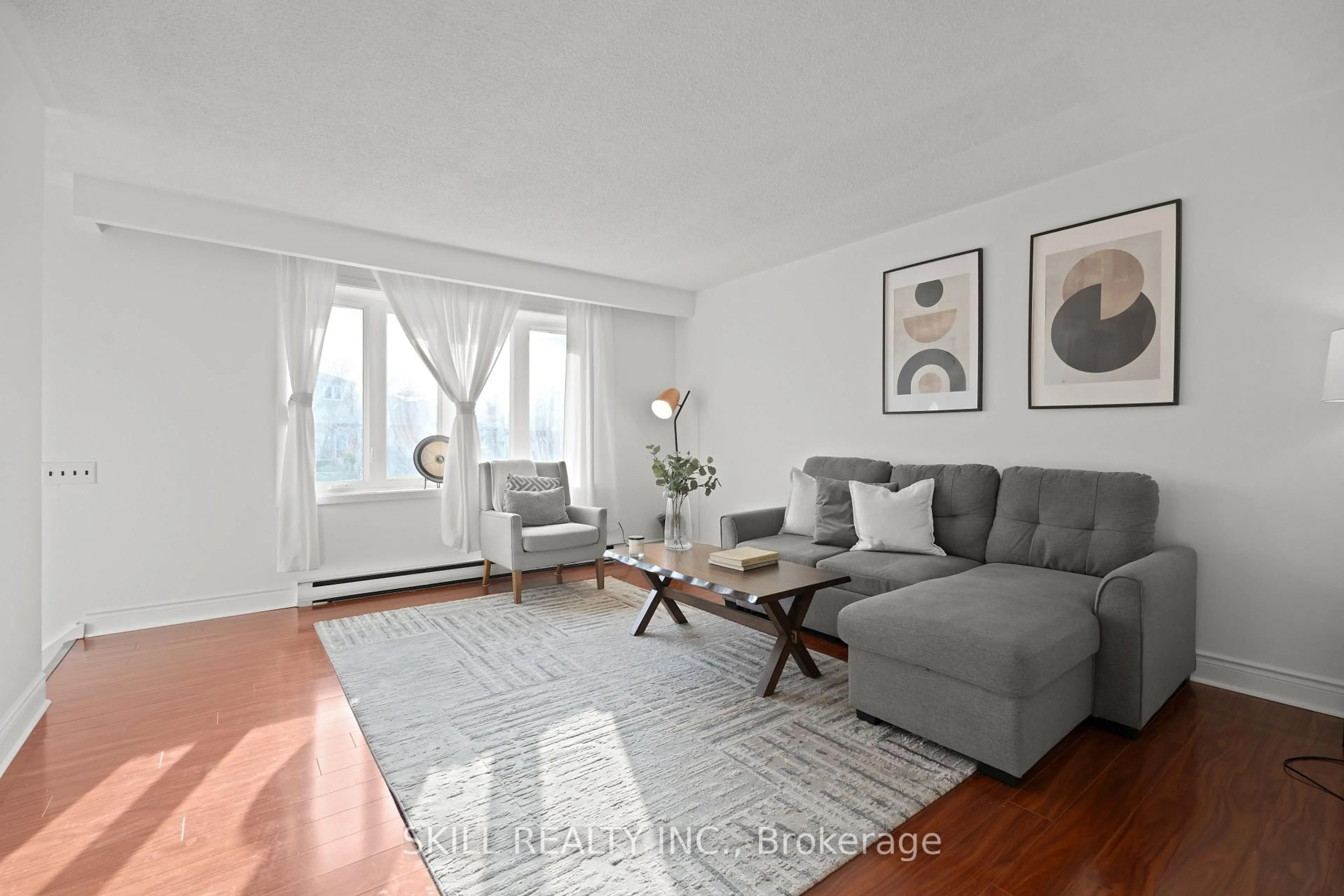 Living room with furniture, unknown for 269 Kinmount Cres, Oshawa Ontario L1J 3T8