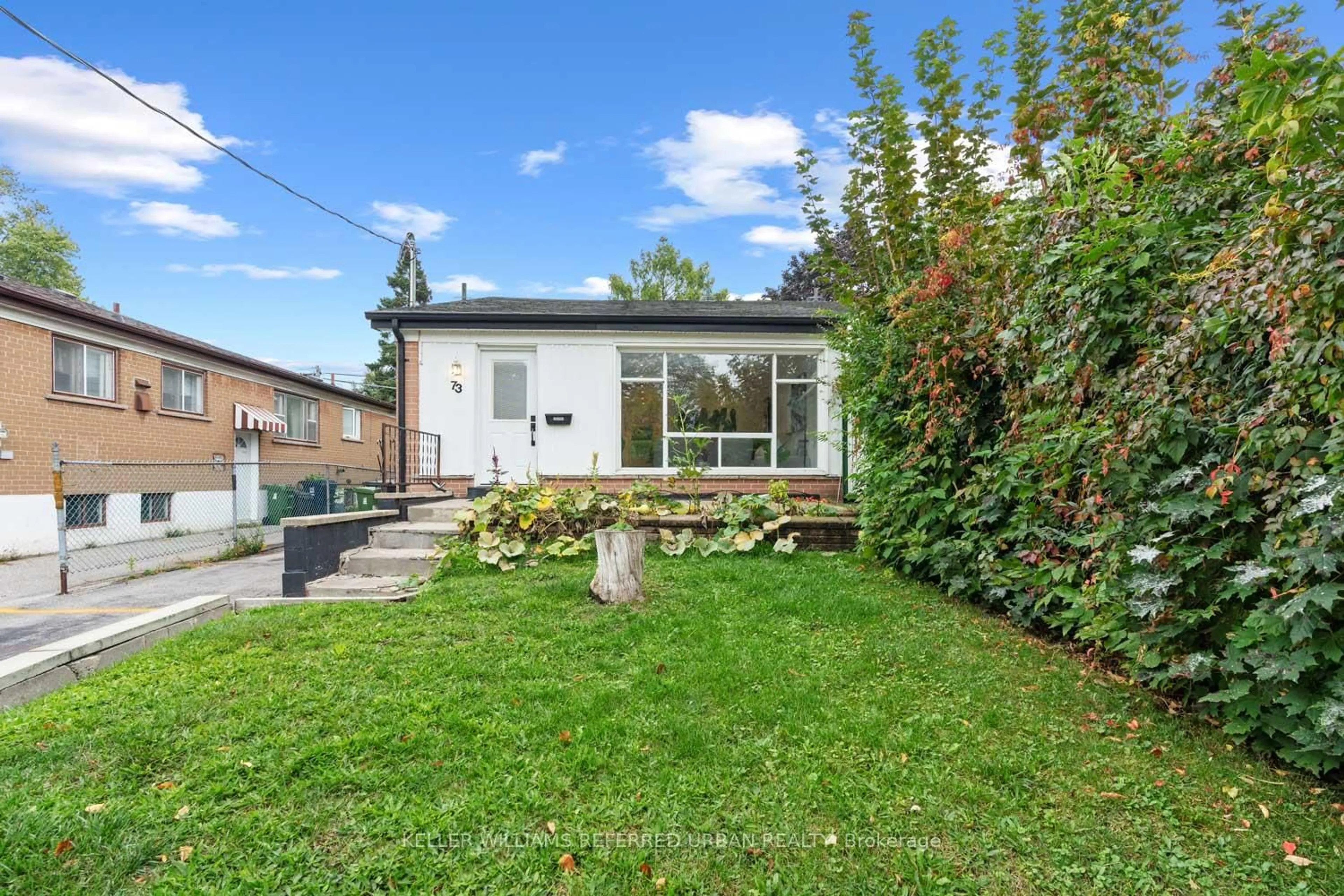 Unknown for 73 Trinnell Blvd, Toronto Ontario M1L 1S6