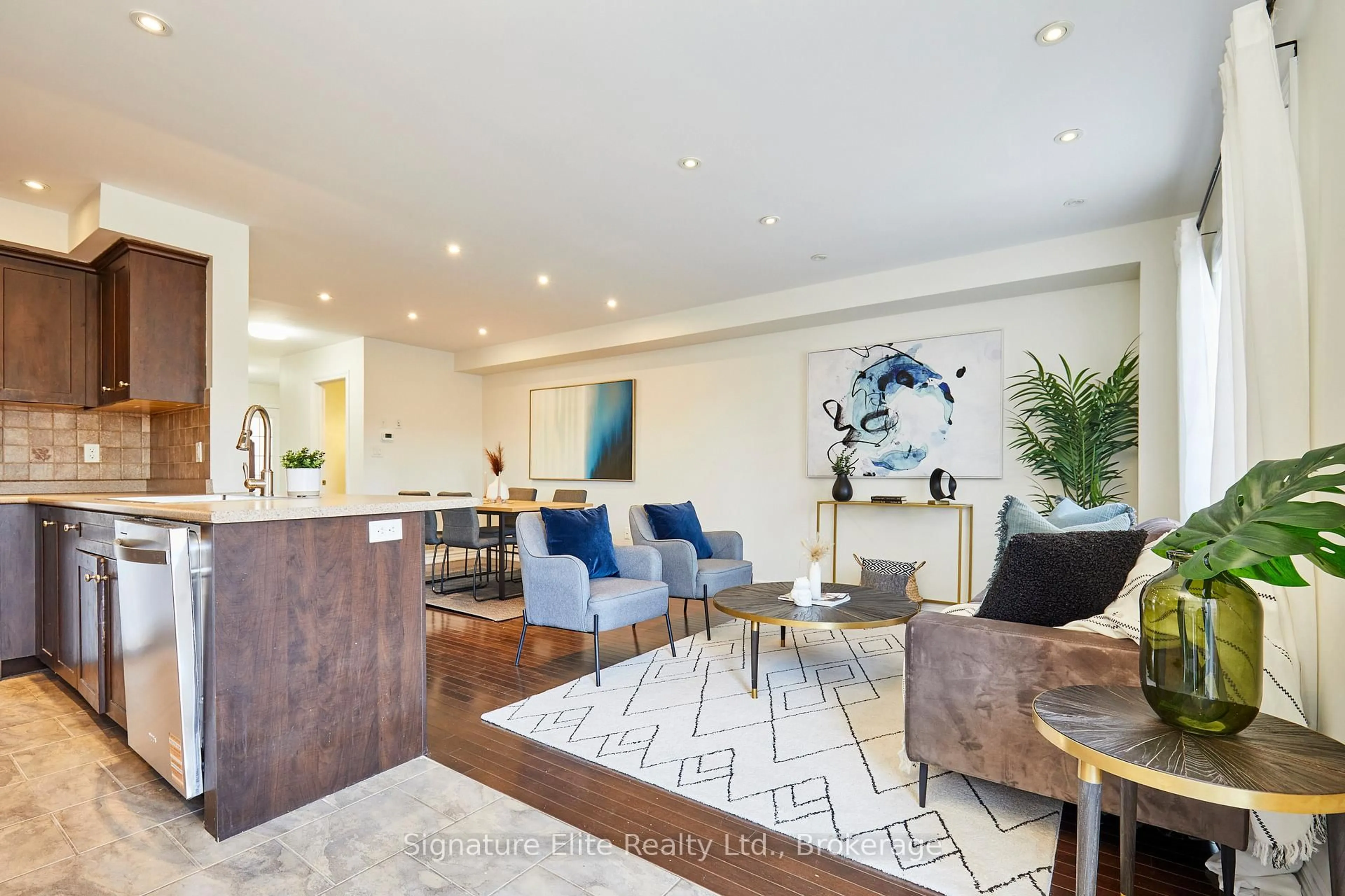 Living room with furniture, unknown for 715 Grandview St #13, Oshawa Ontario L1K 0N2