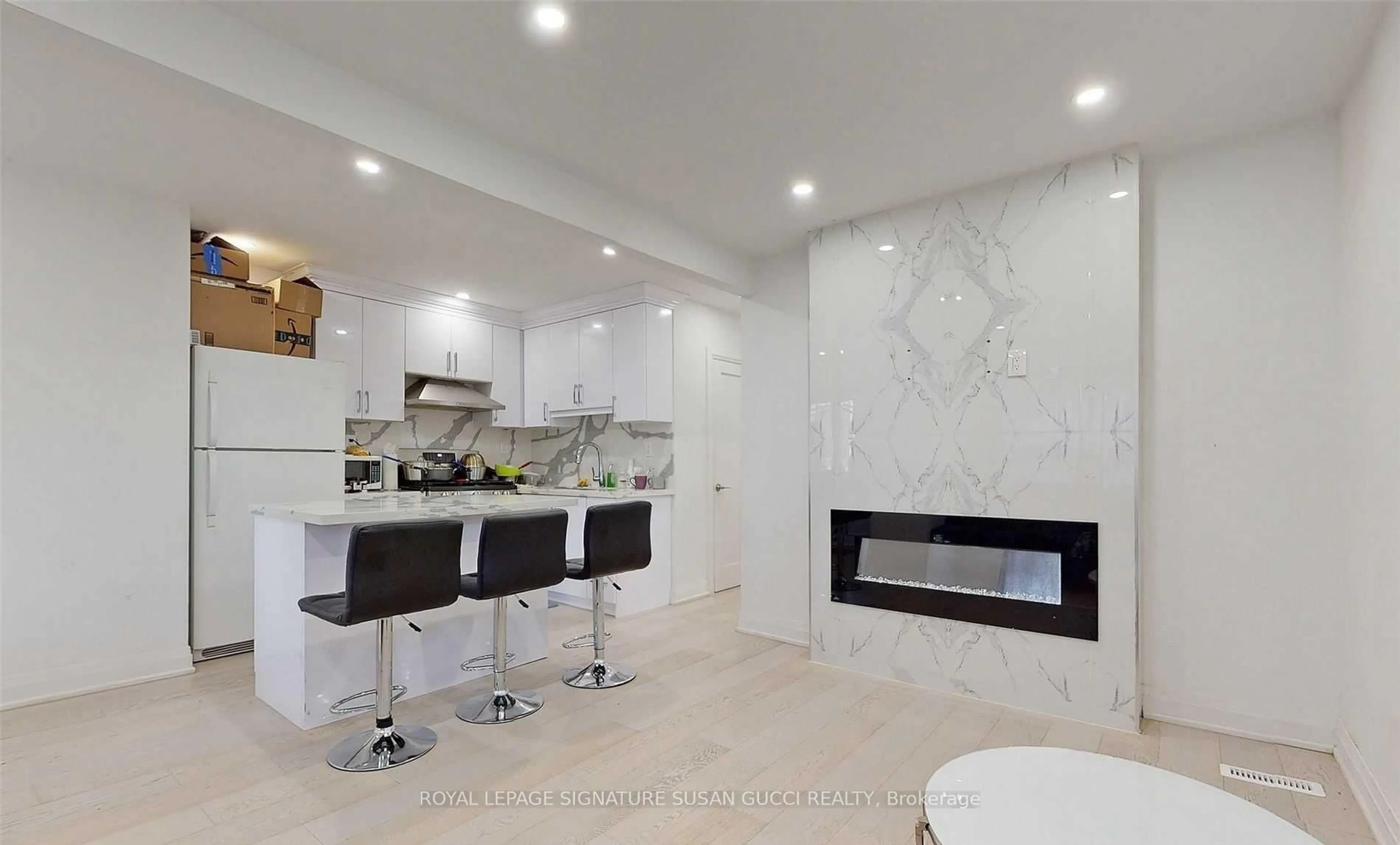 Contemporary kitchen, ceramic/tile floor for 146 Coleridge Ave, Toronto Ontario M4C 4H6