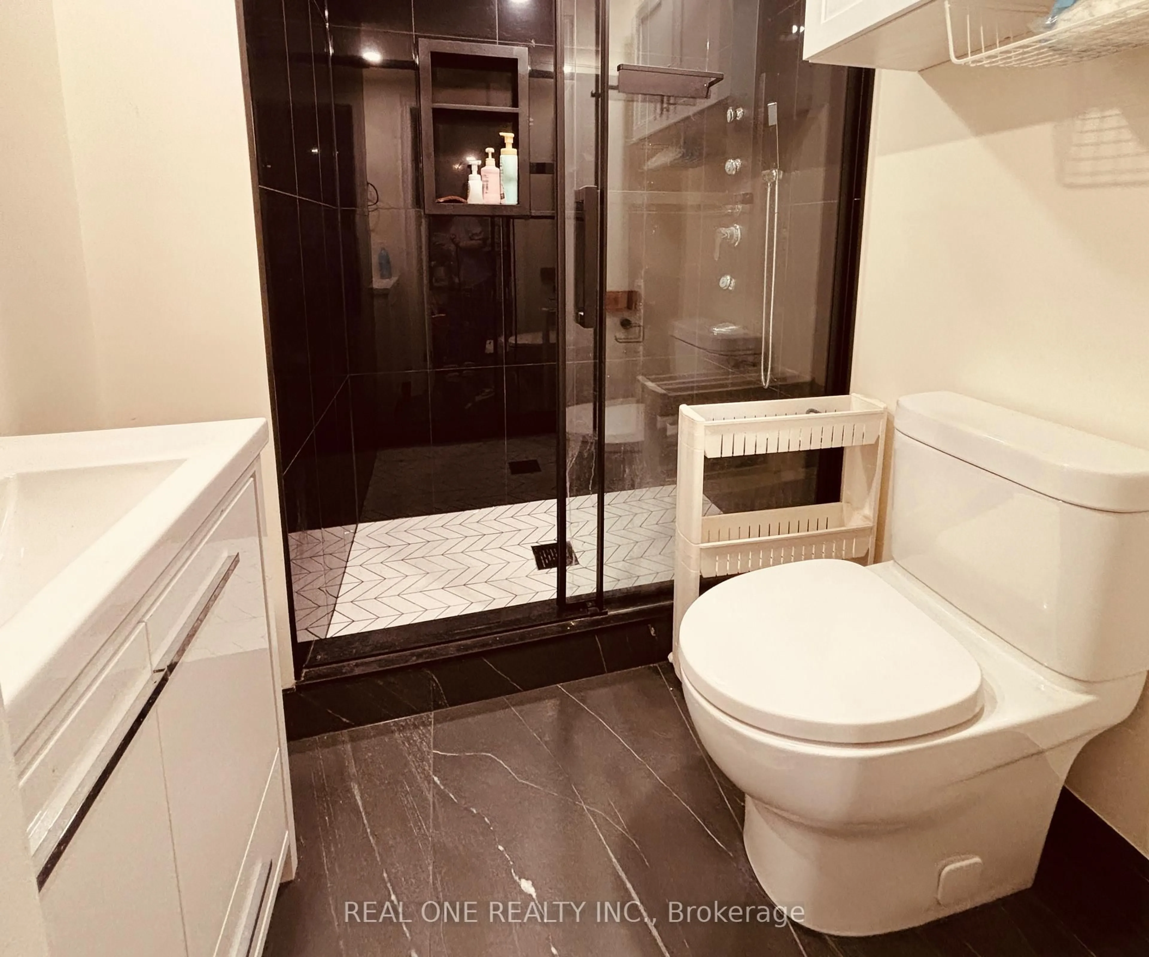 Contemporary bathroom, ceramic/tile floor for 69 Stanwell Dr, Toronto Ontario M1P 4H6