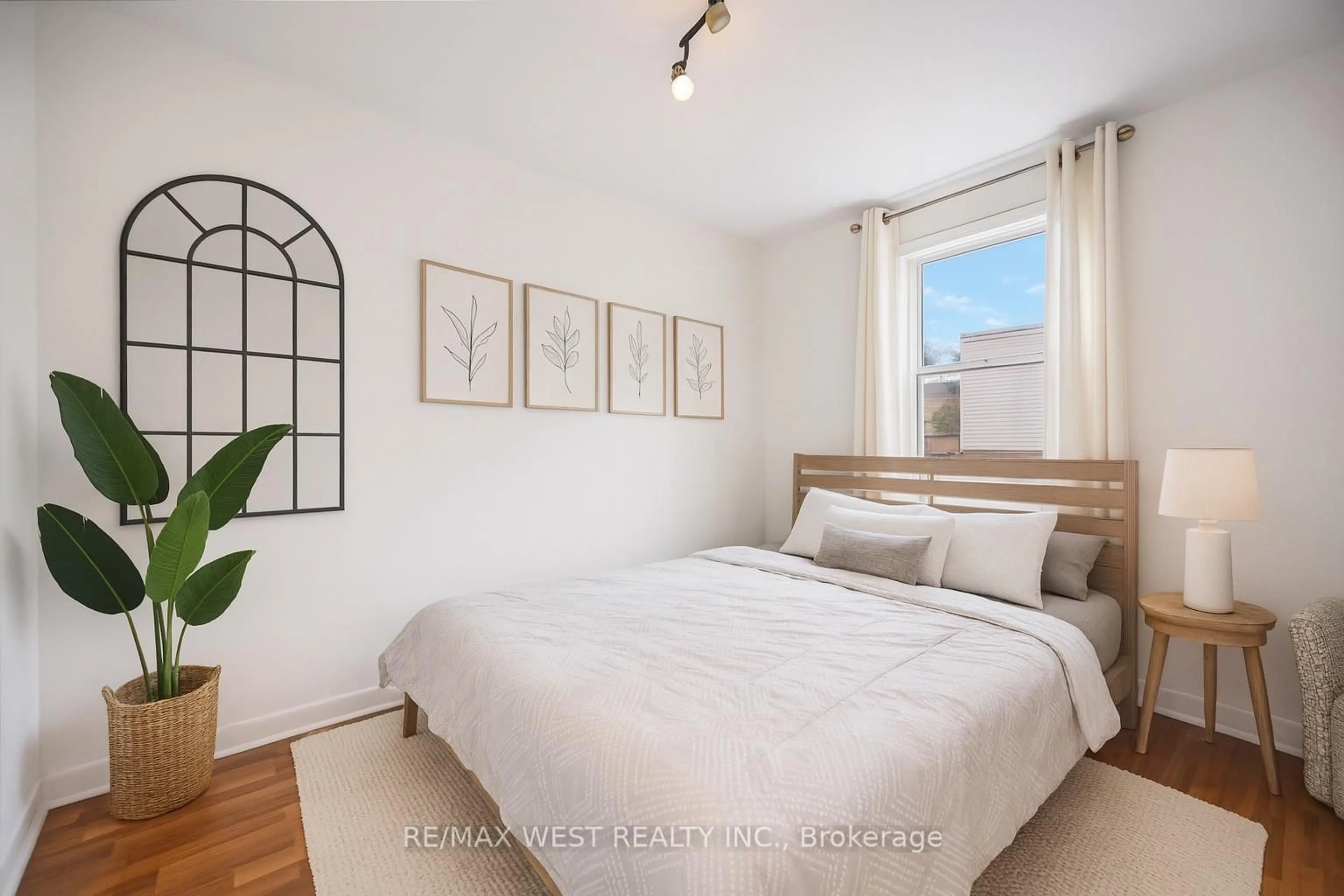 Bedroom with bed, unknown for 740 Kennedy Rd #34, Toronto Ontario M1K 2C5